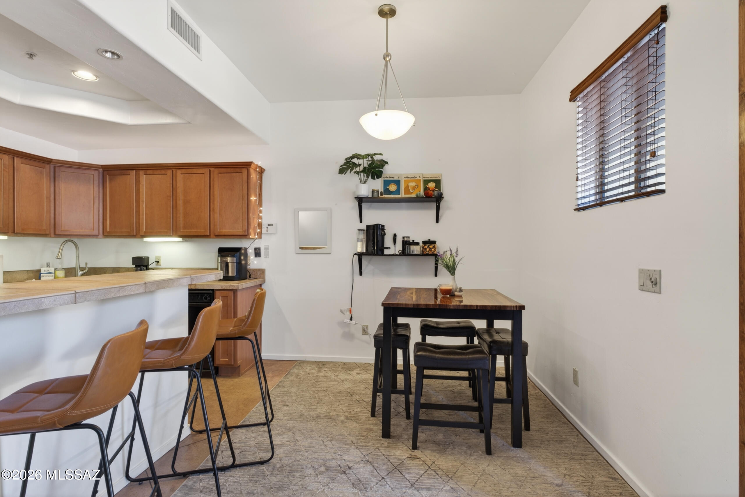 446 N Campbell Avenue UNIT 3102