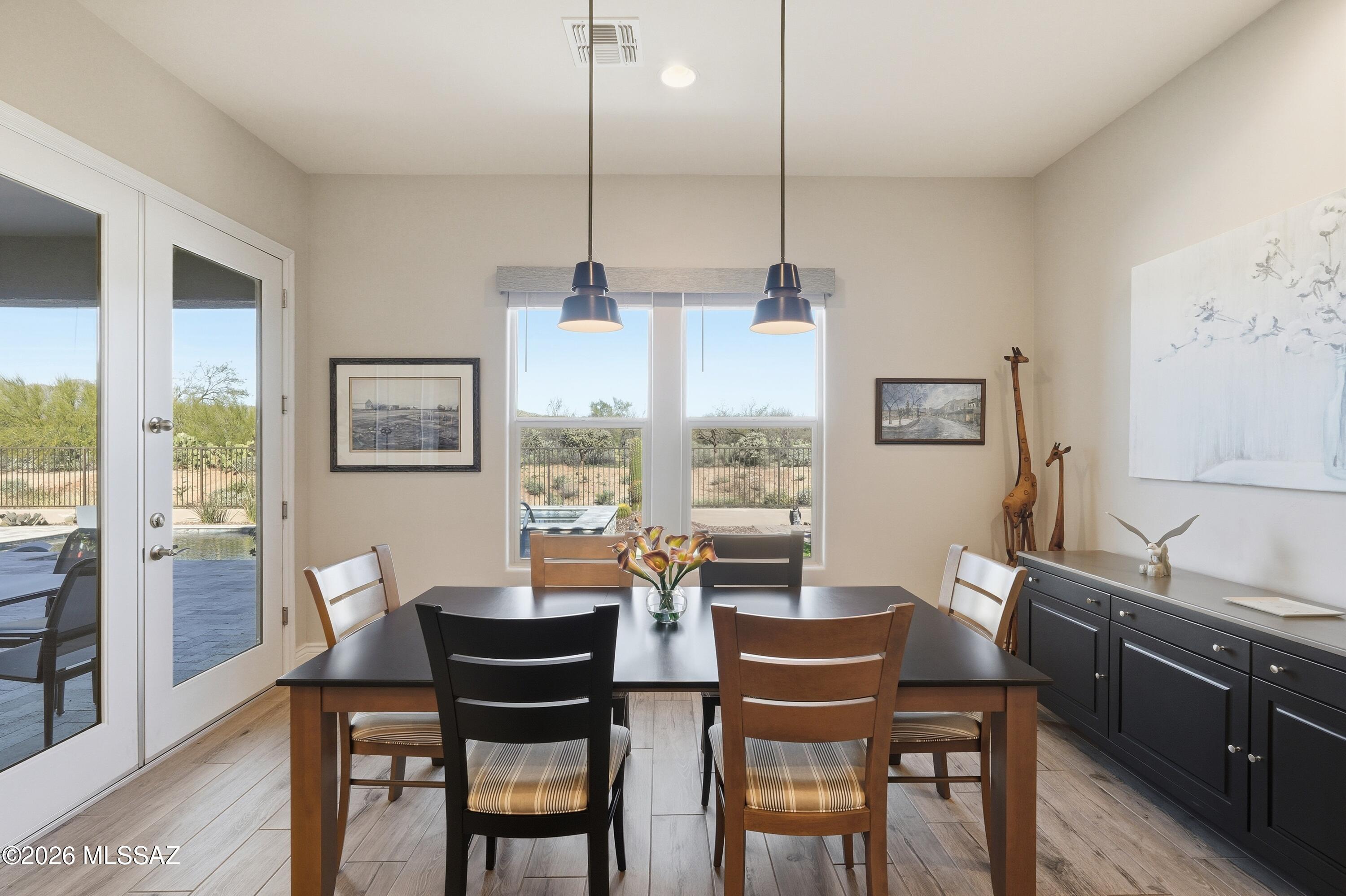 360 W Saguaro Arm Trail