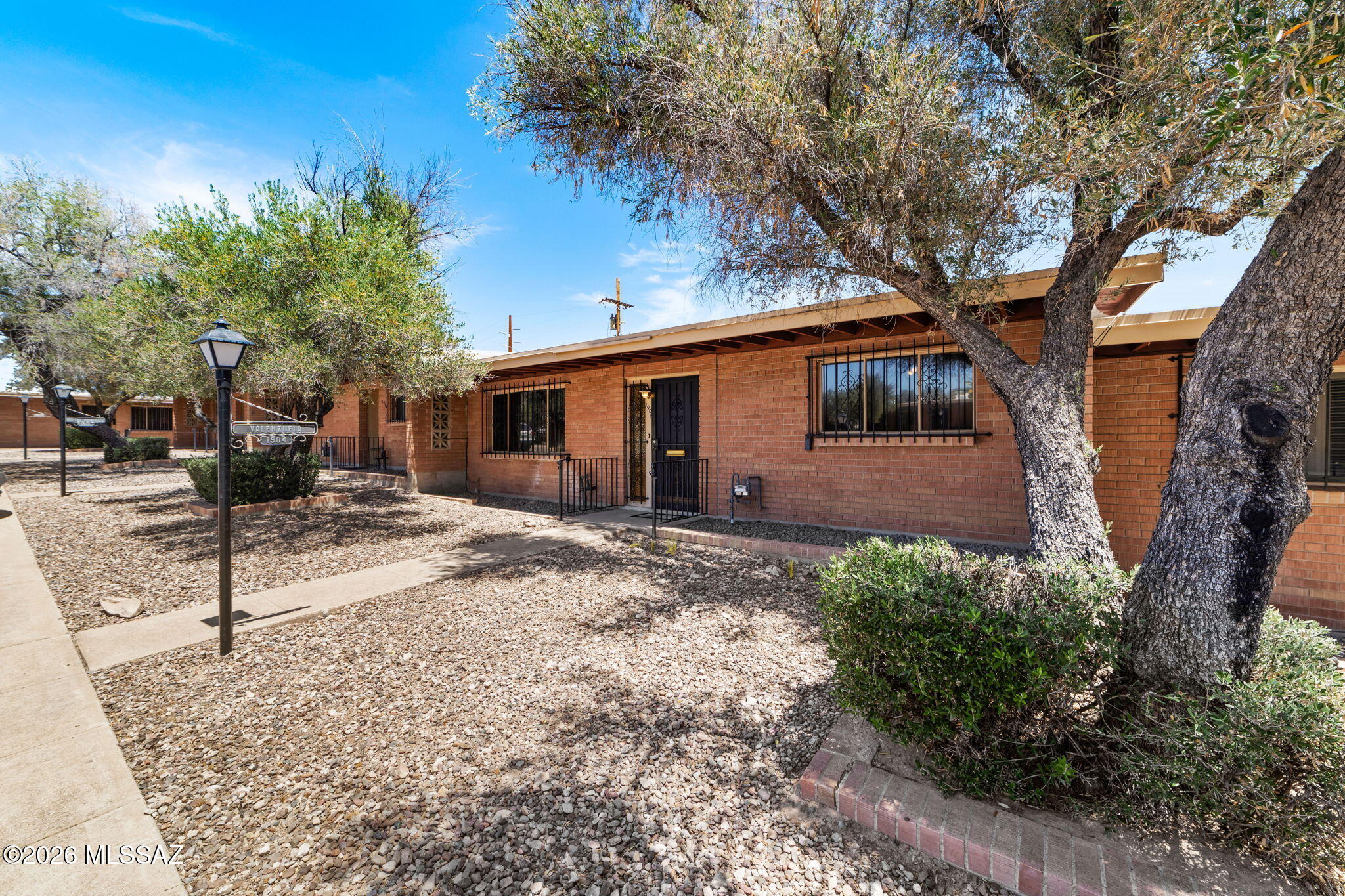 1904 W Anklam Road