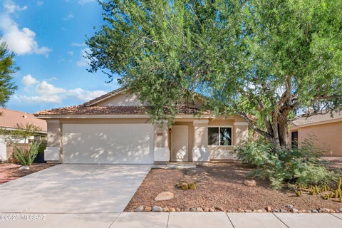 Photo of 5516 W Durham Hills Street, Marana, AZ 85653 (MLS # 22624051)