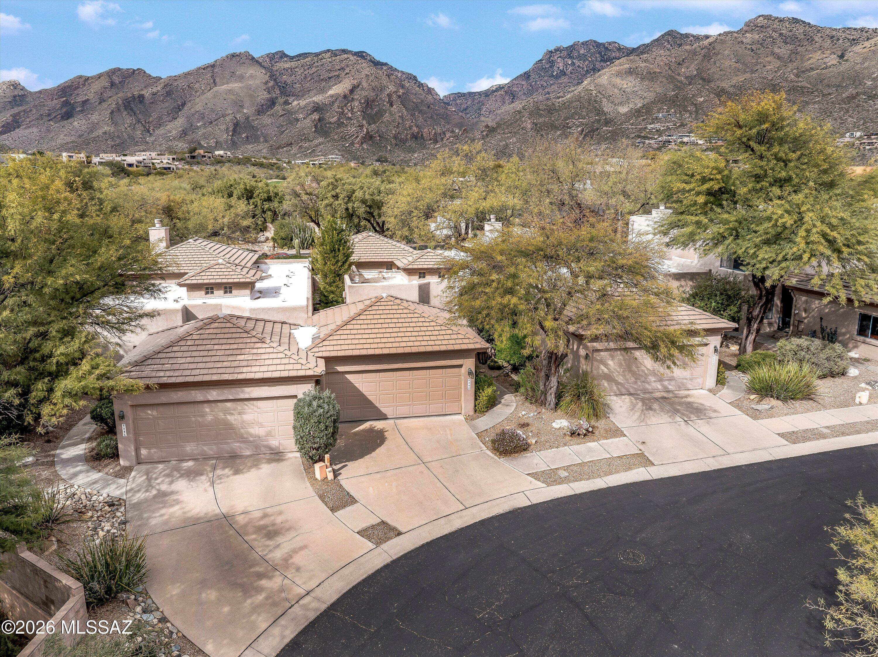 Deer Run At Ventana Canyon (1-23) - Residential