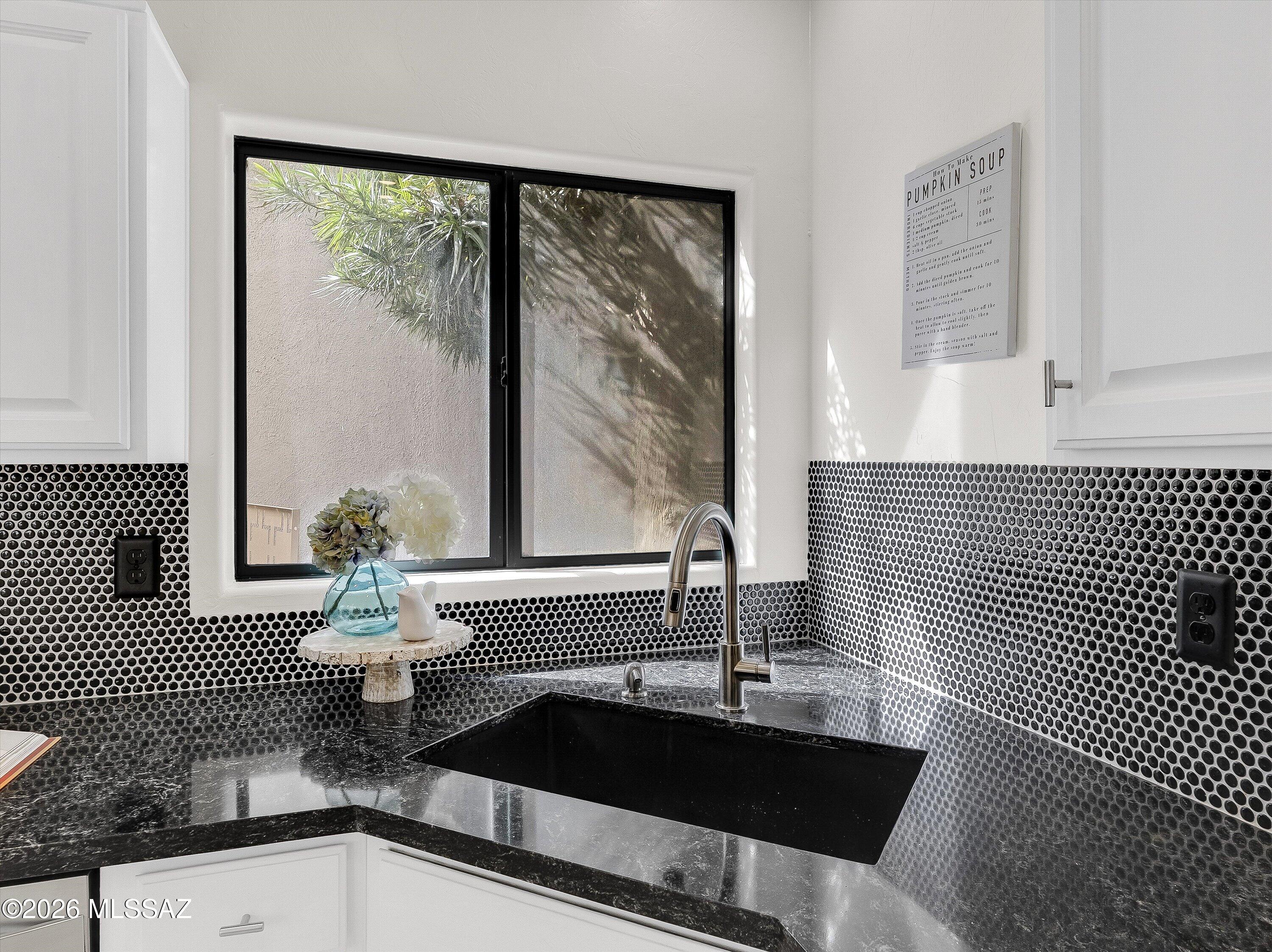 Deer Run At Ventana Canyon (1-23) - Residential