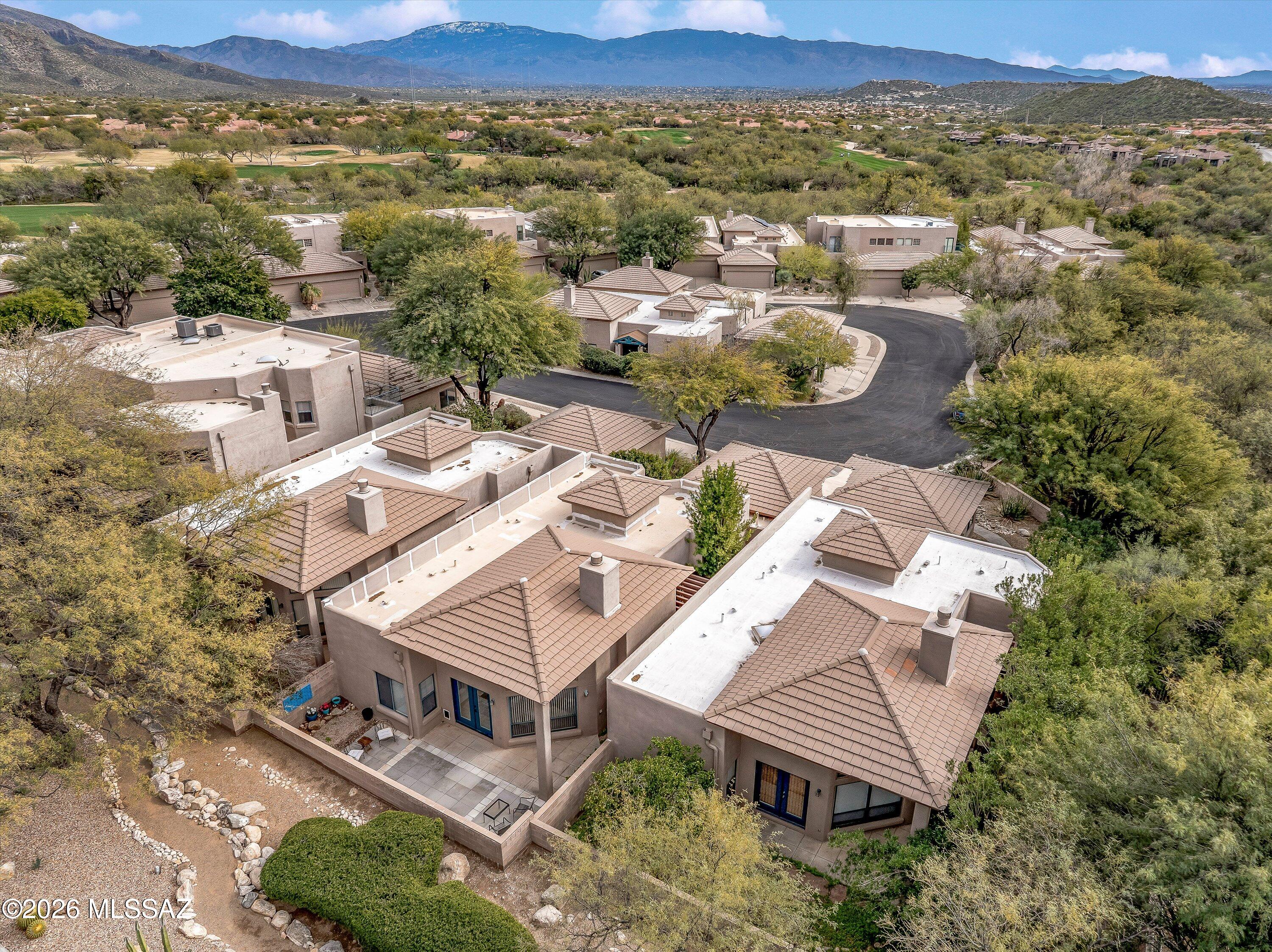Deer Run At Ventana Canyon (1-23) - Residential