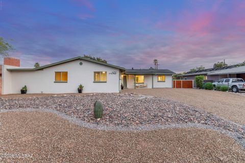 Photo of 4252 E Poe Street, Tucson, AZ 85711 (MLS # 22612498)