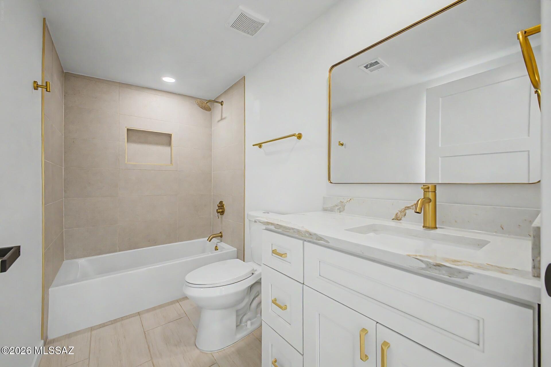 Park El Monte Terrace - Residential