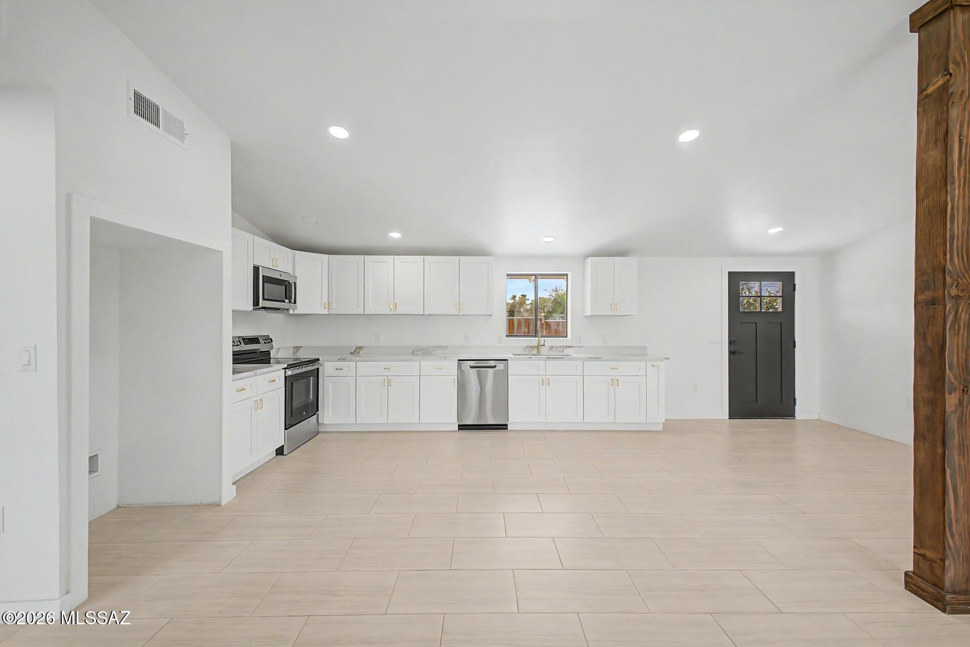 Park El Monte Terrace - Residential