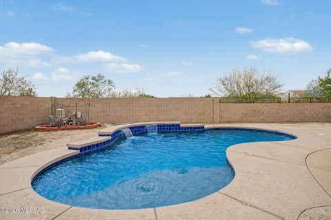 Photo of 5030 W Triangle Leaf Court, Tucson, AZ 85741 (MLS # 22620009)