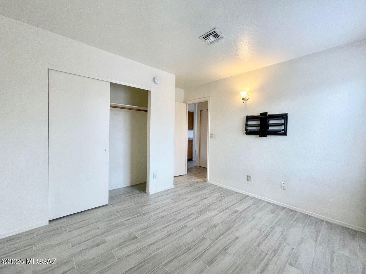 Bronx Park Addition - Residential Income