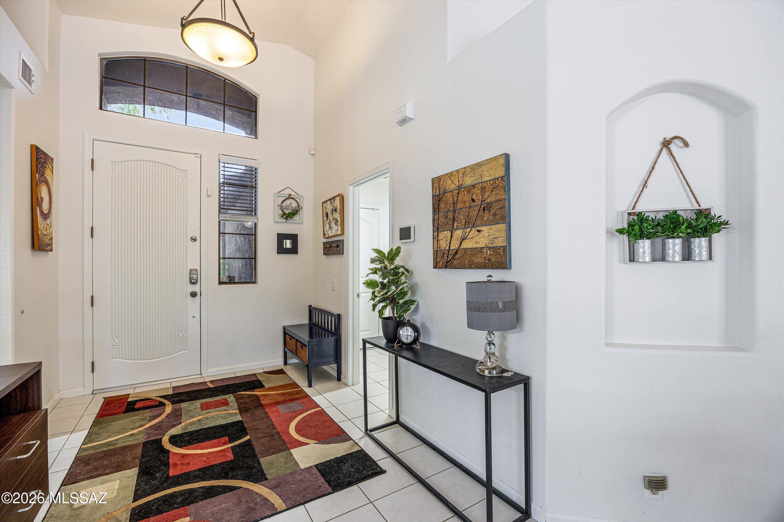 12929 N Meadview Way