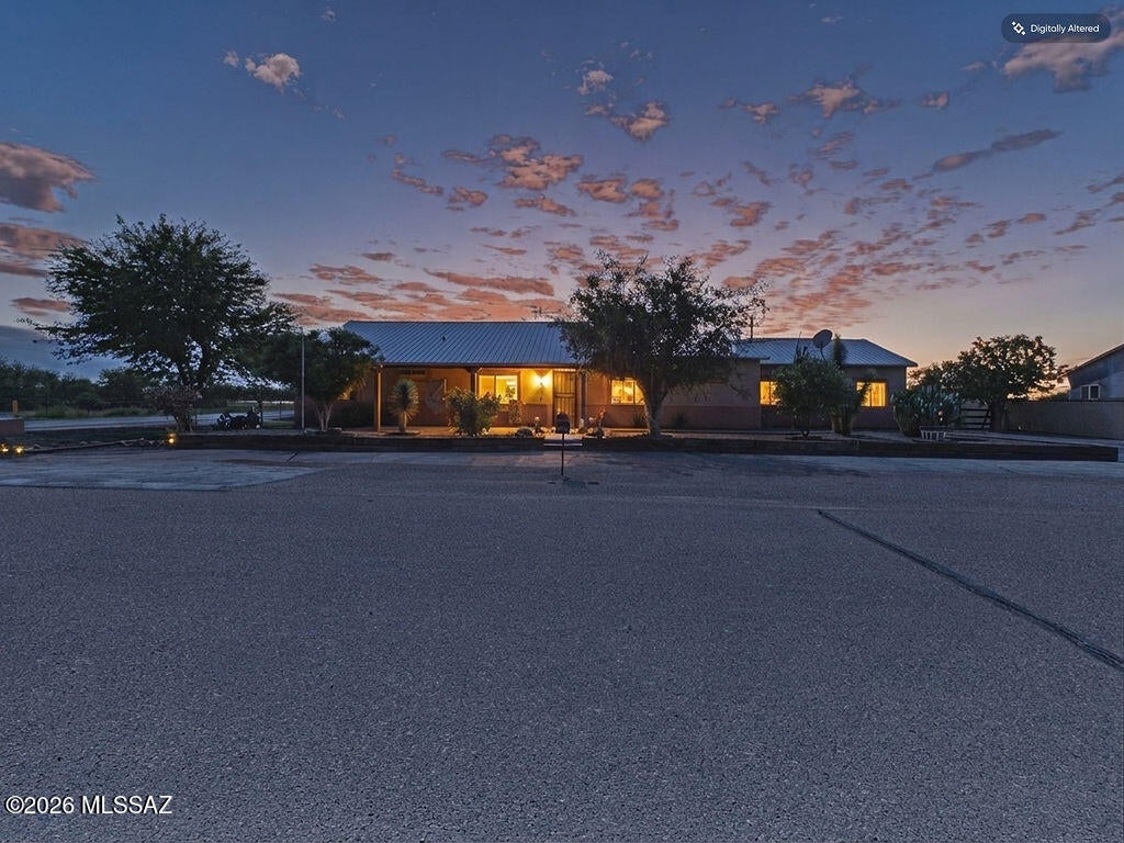 16201 W Feral Road