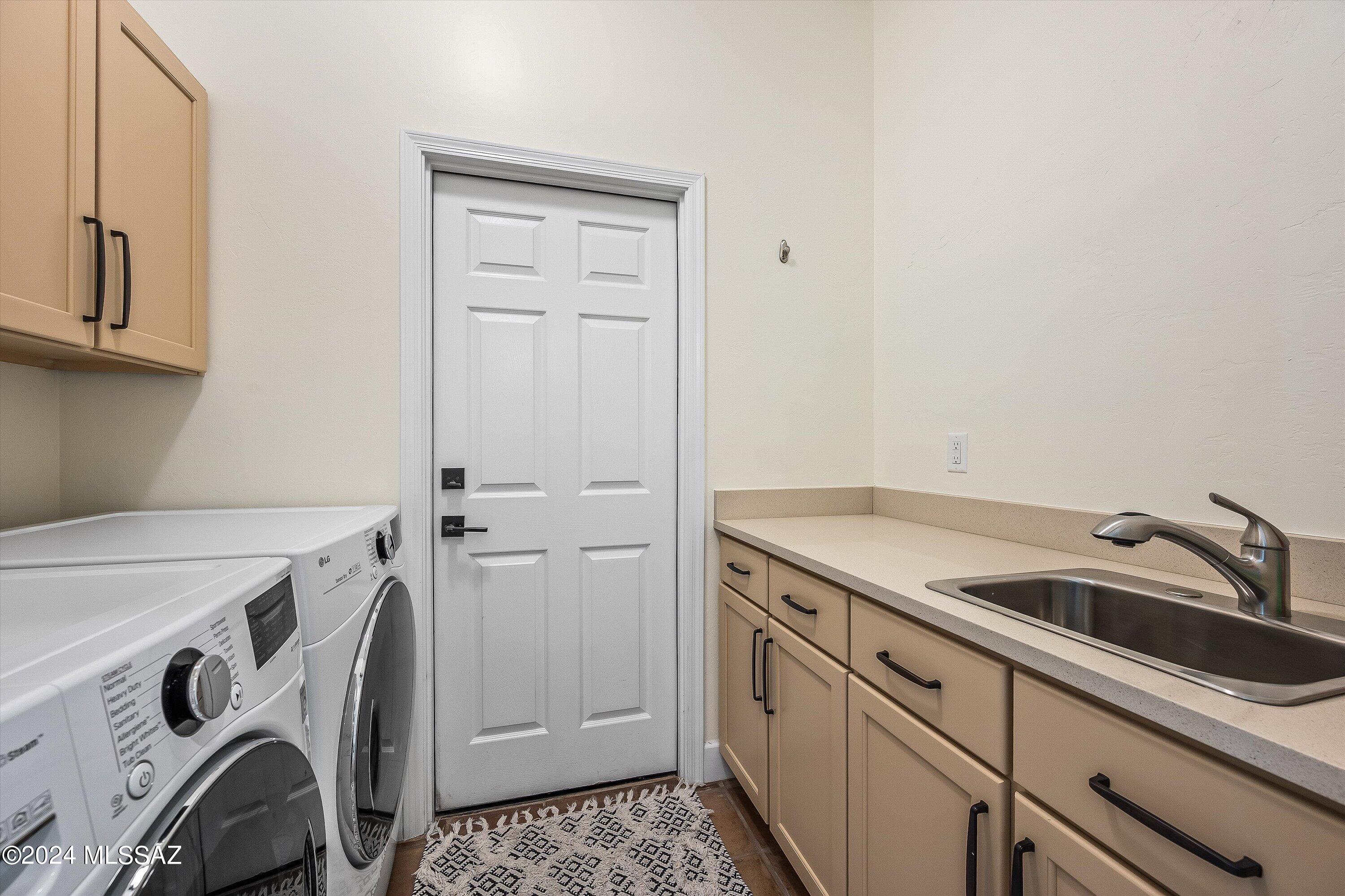 Ventana Canyon Golf Villas - Residential