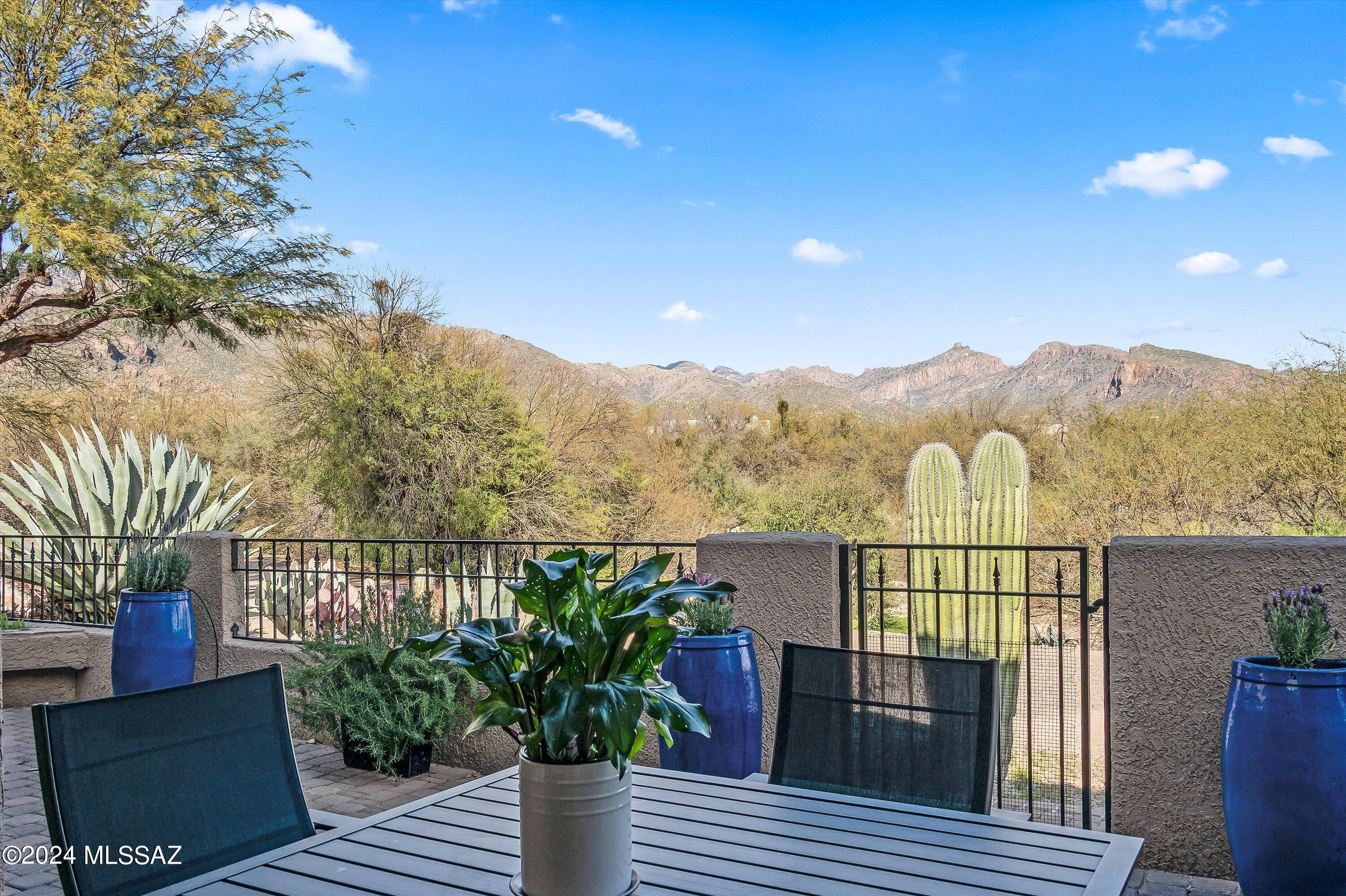 Ventana Canyon Golf Villas - Residential