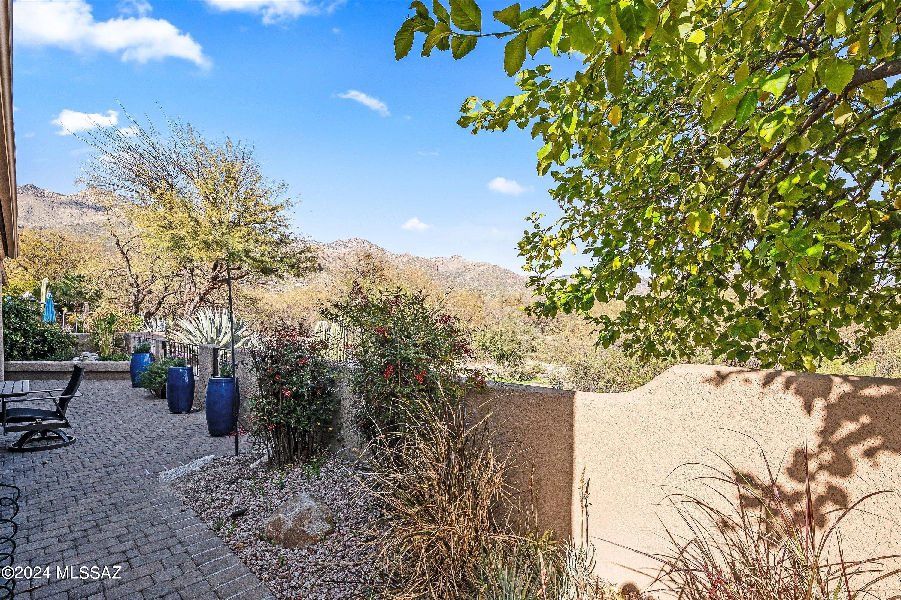 Ventana Canyon Golf Villas - Residential