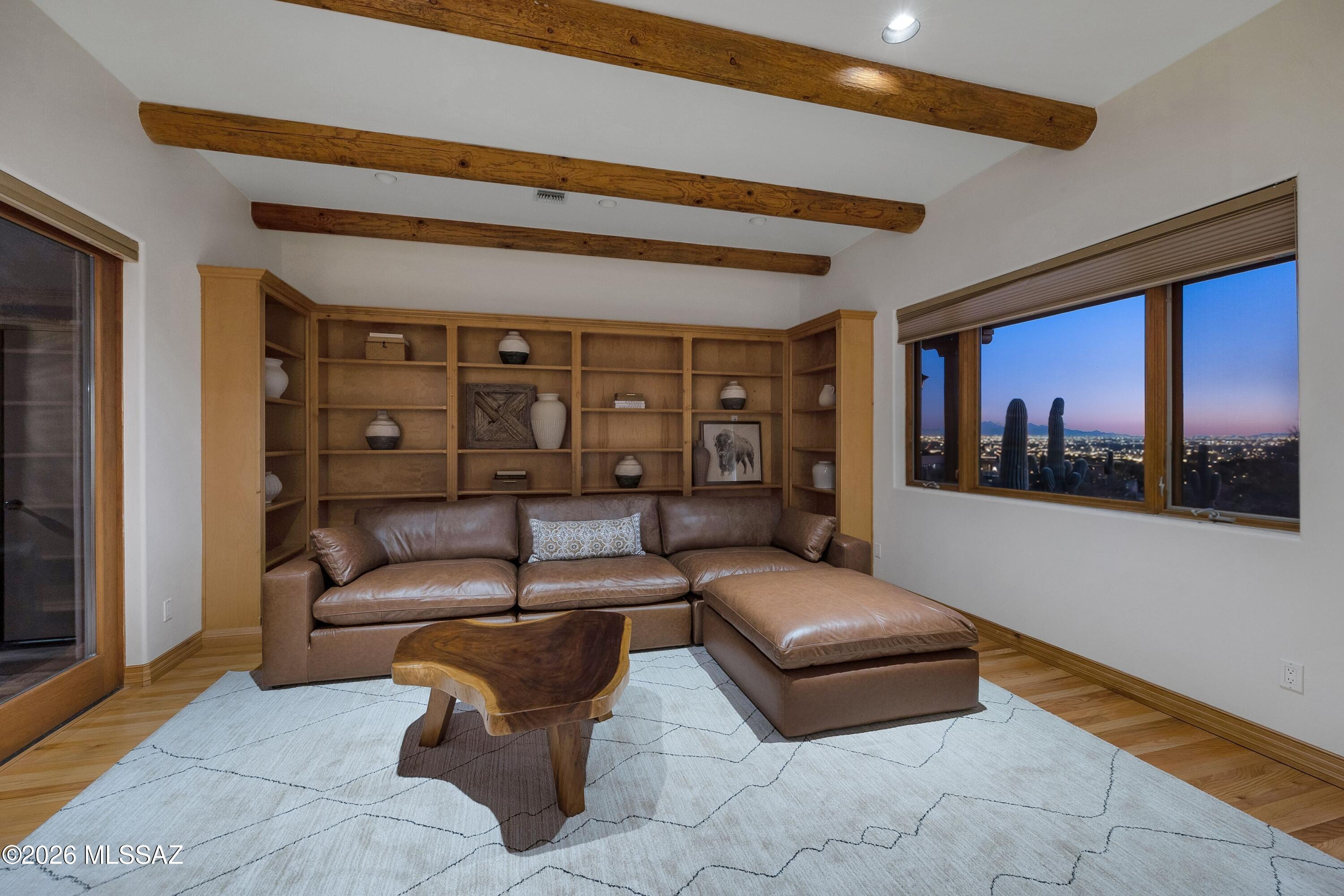 La Puerta On Hacienda Del Sol (1-10) - Residential