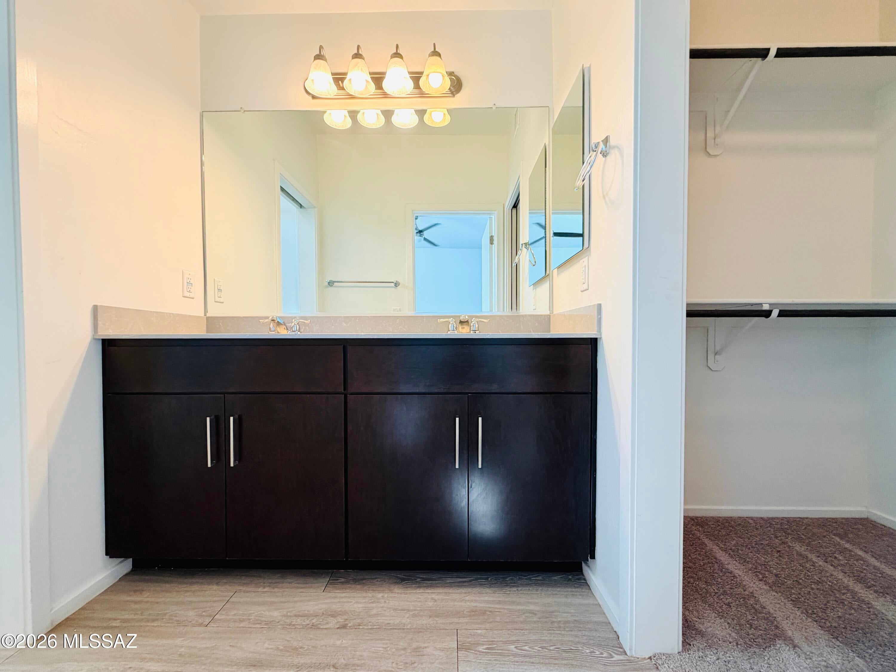 Camino Modern SQ20180120608 - Residential Lease