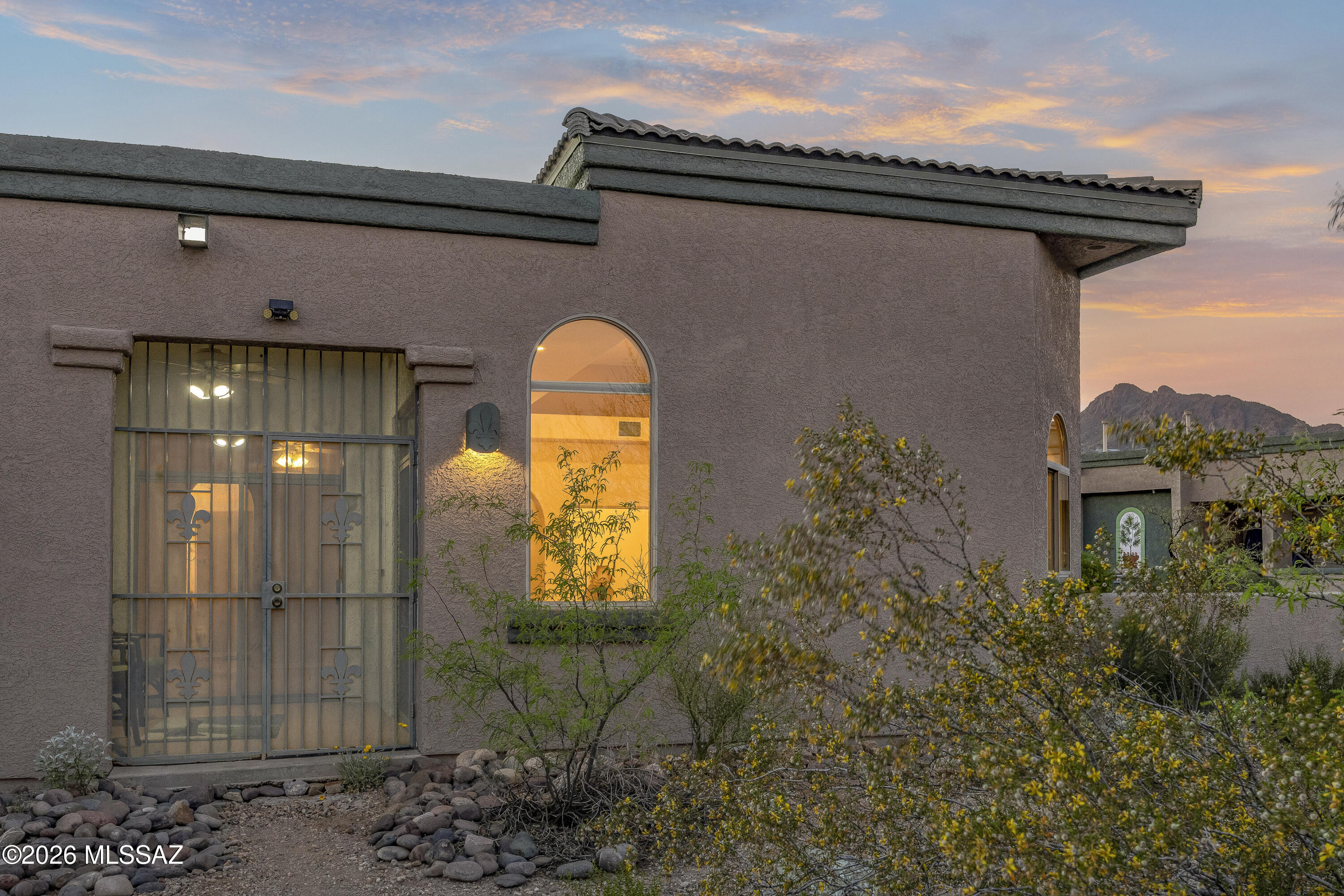 Kinney Village (1-112) - Residential