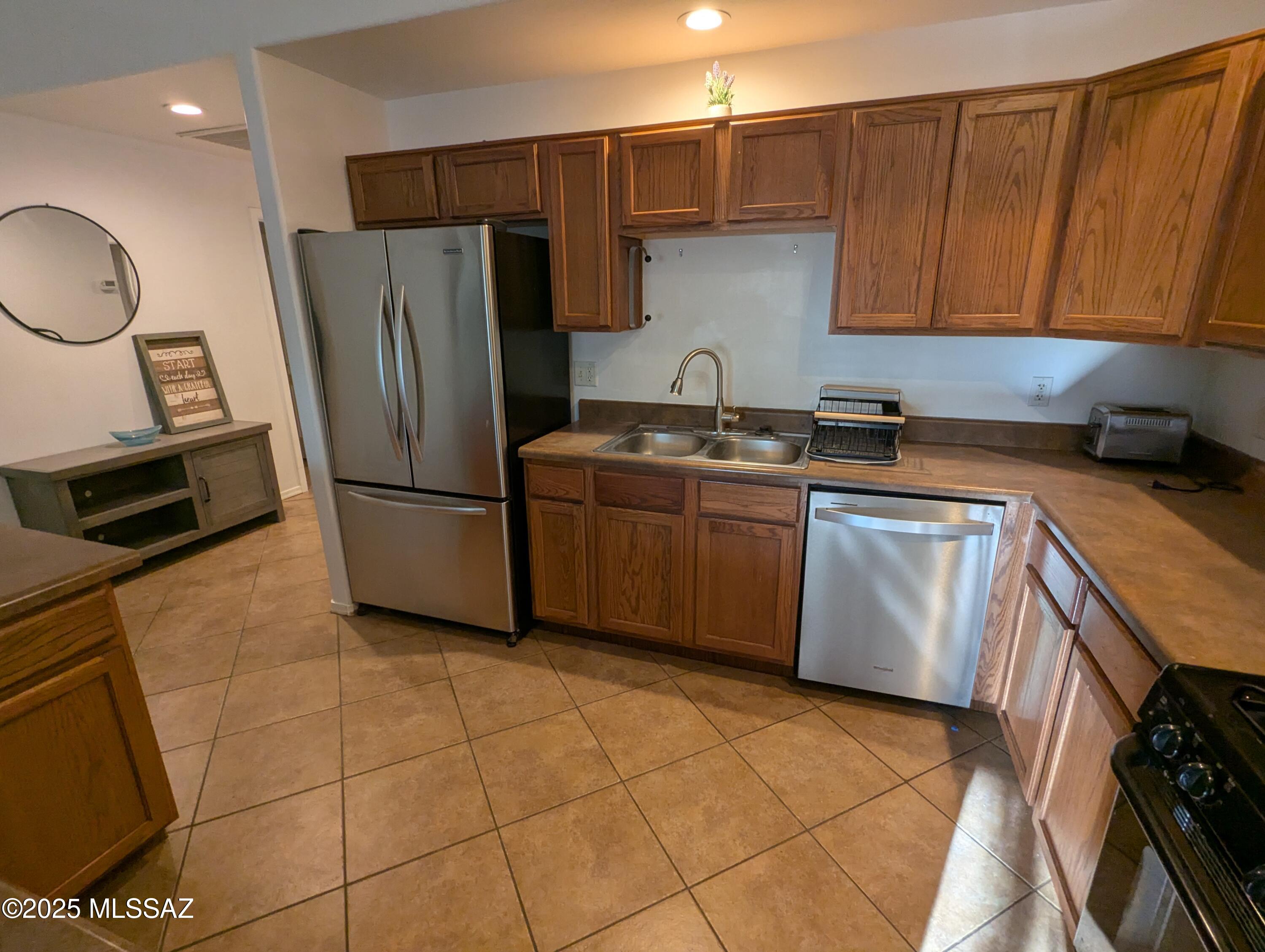 Limberlost Townhouses - Residential Lease