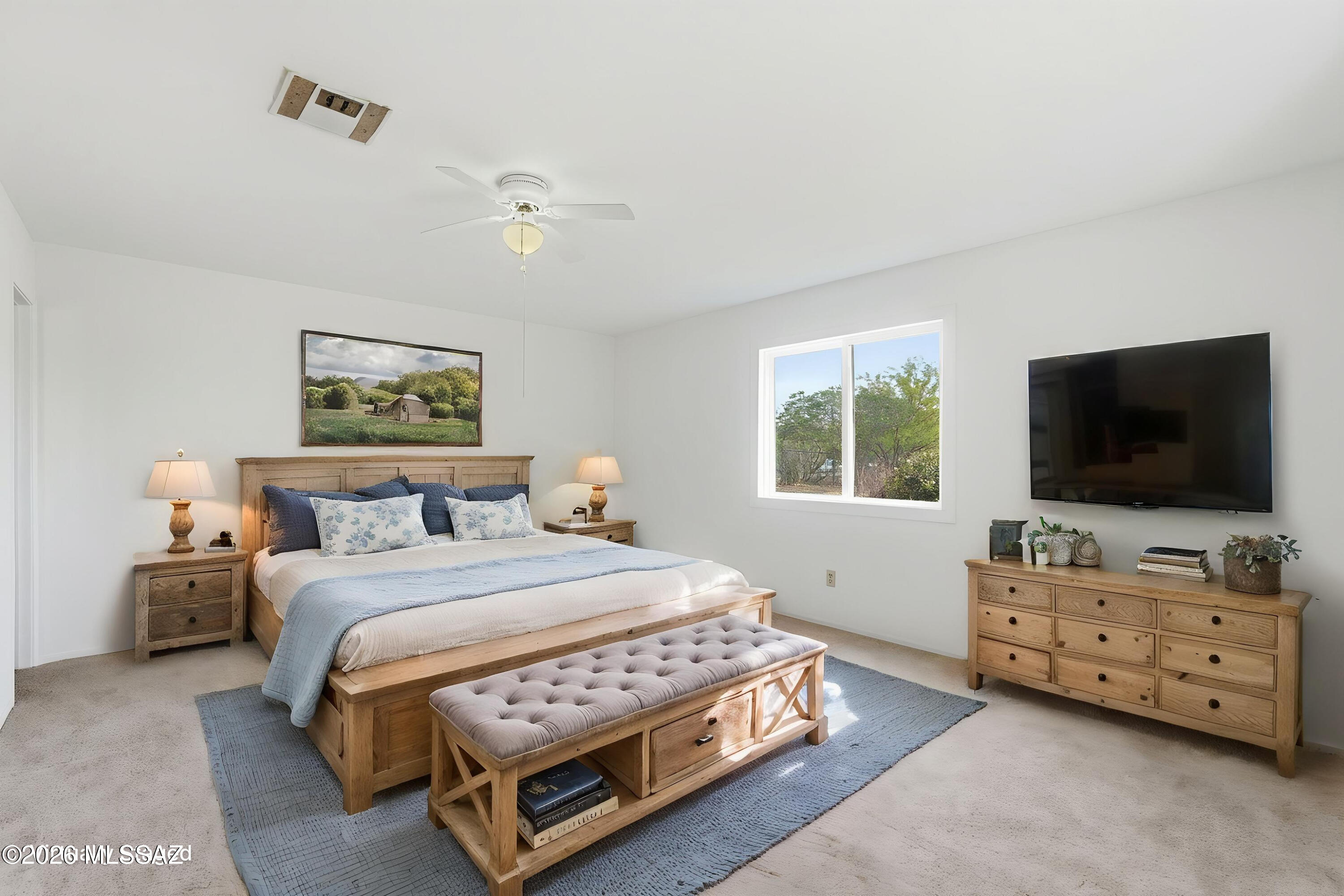 2250 W Beverly Circle