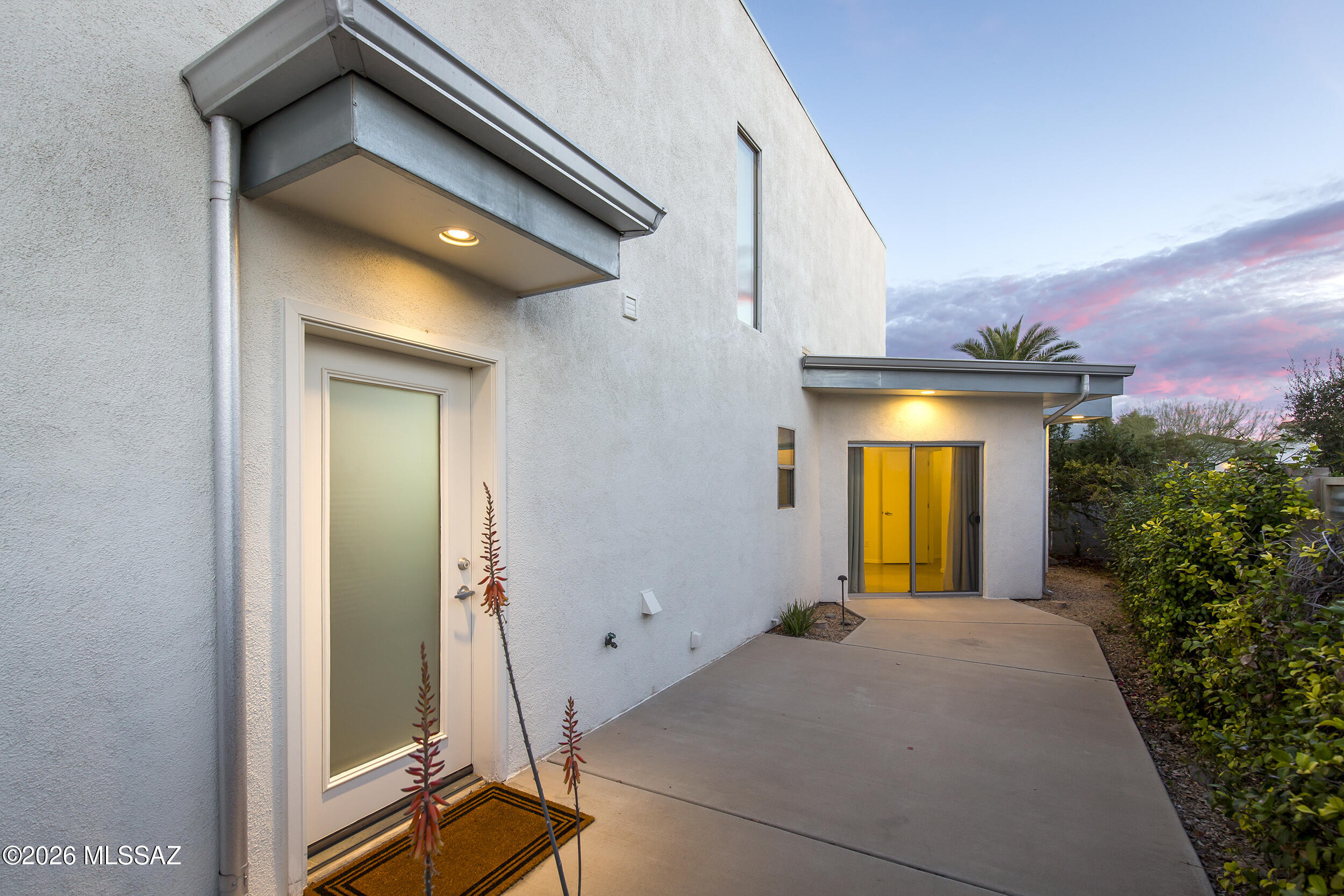 First Street Condominiums - Residential