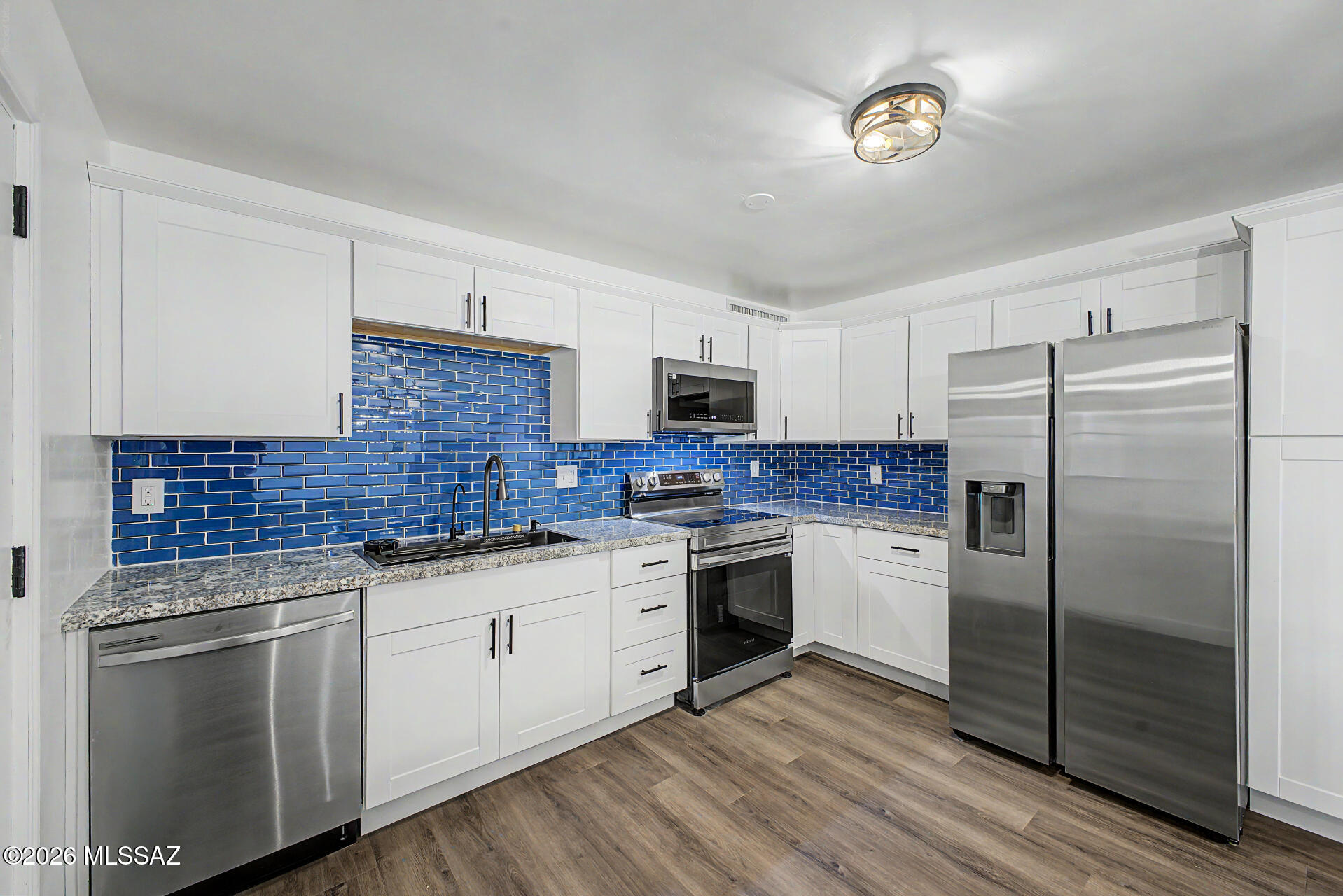 Manzanita Manor NO.2 Bk (5,6,7,8) - Residential Lease