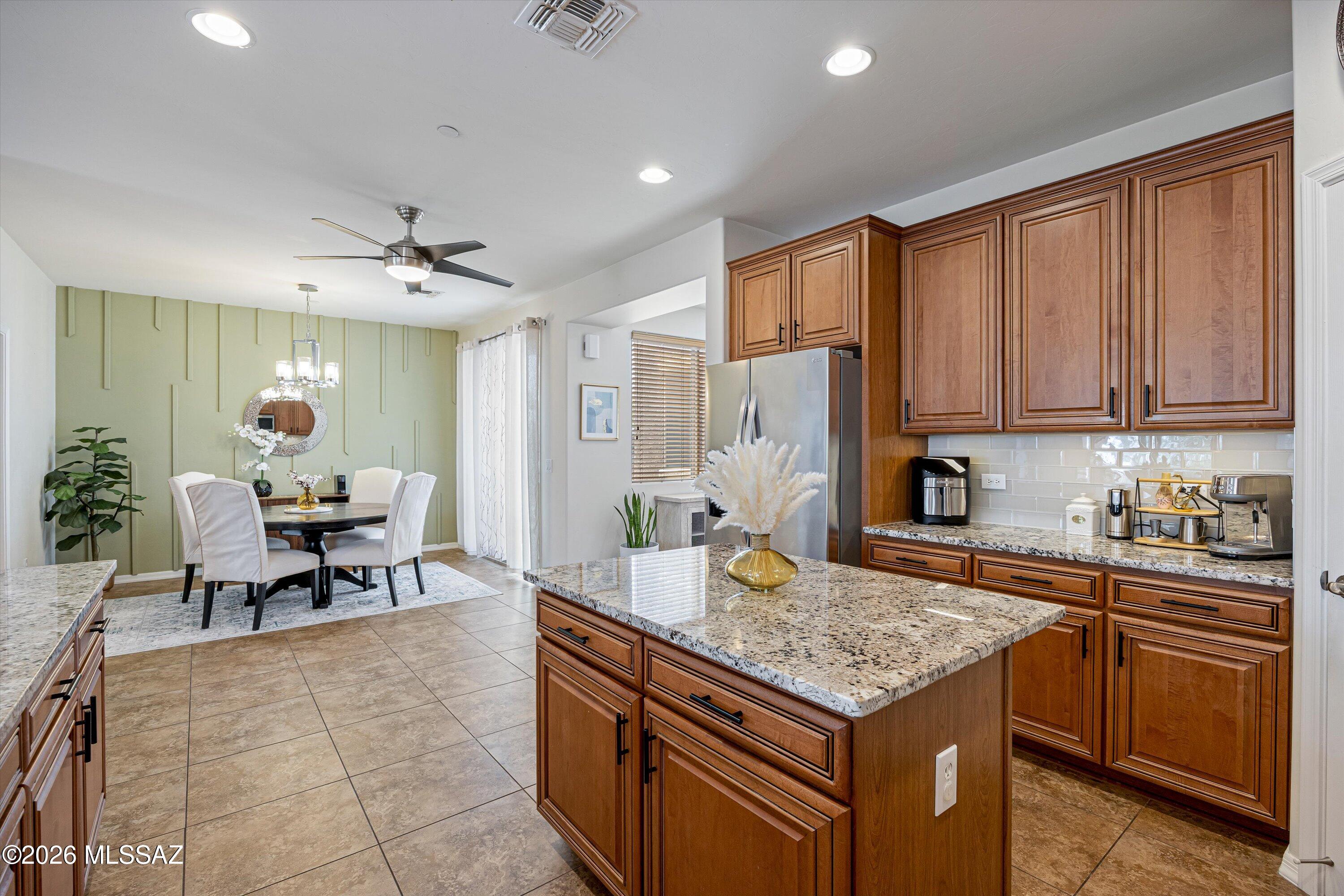 12472 N Paseo Penuela