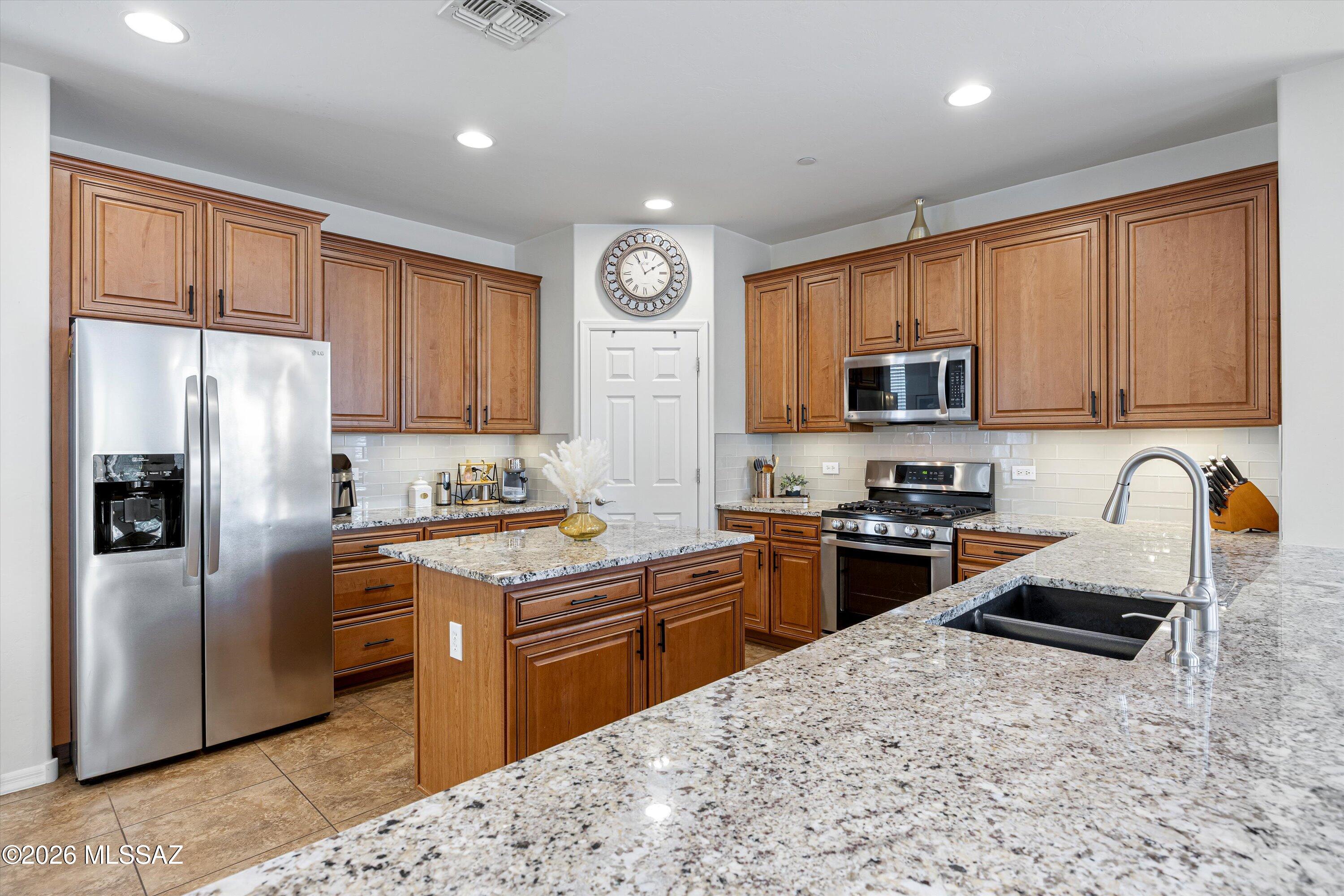 12472 N Paseo Penuela