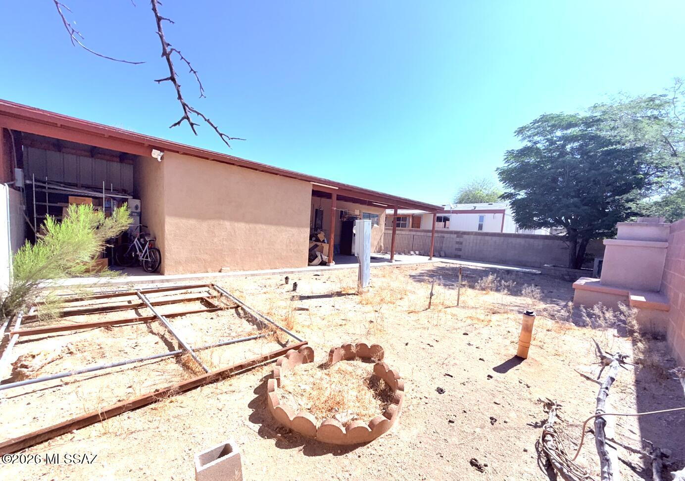 Los Ranchitos Number 7 - Residential