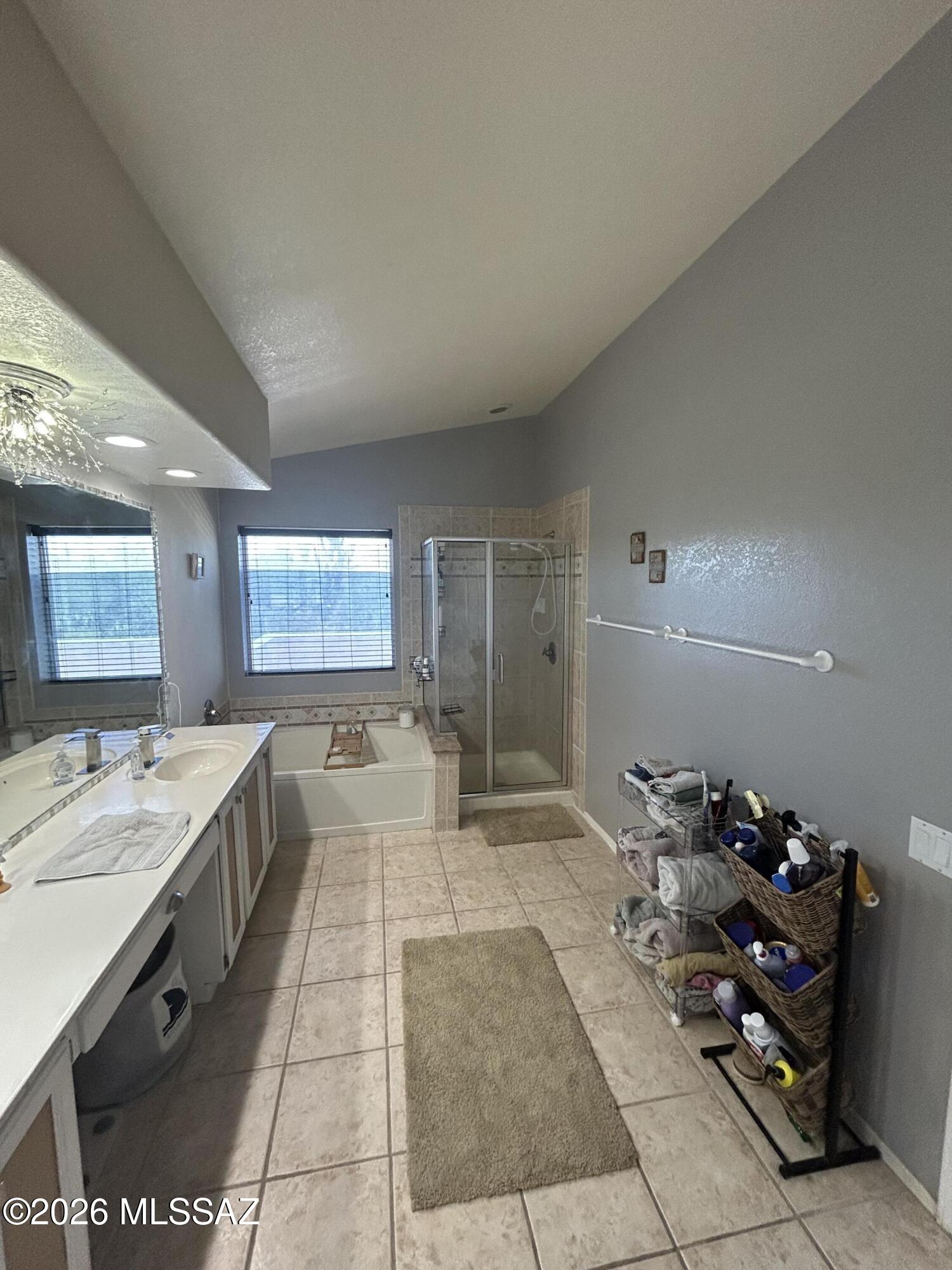 Bristol Park Resubdivision (1-83) - Residential