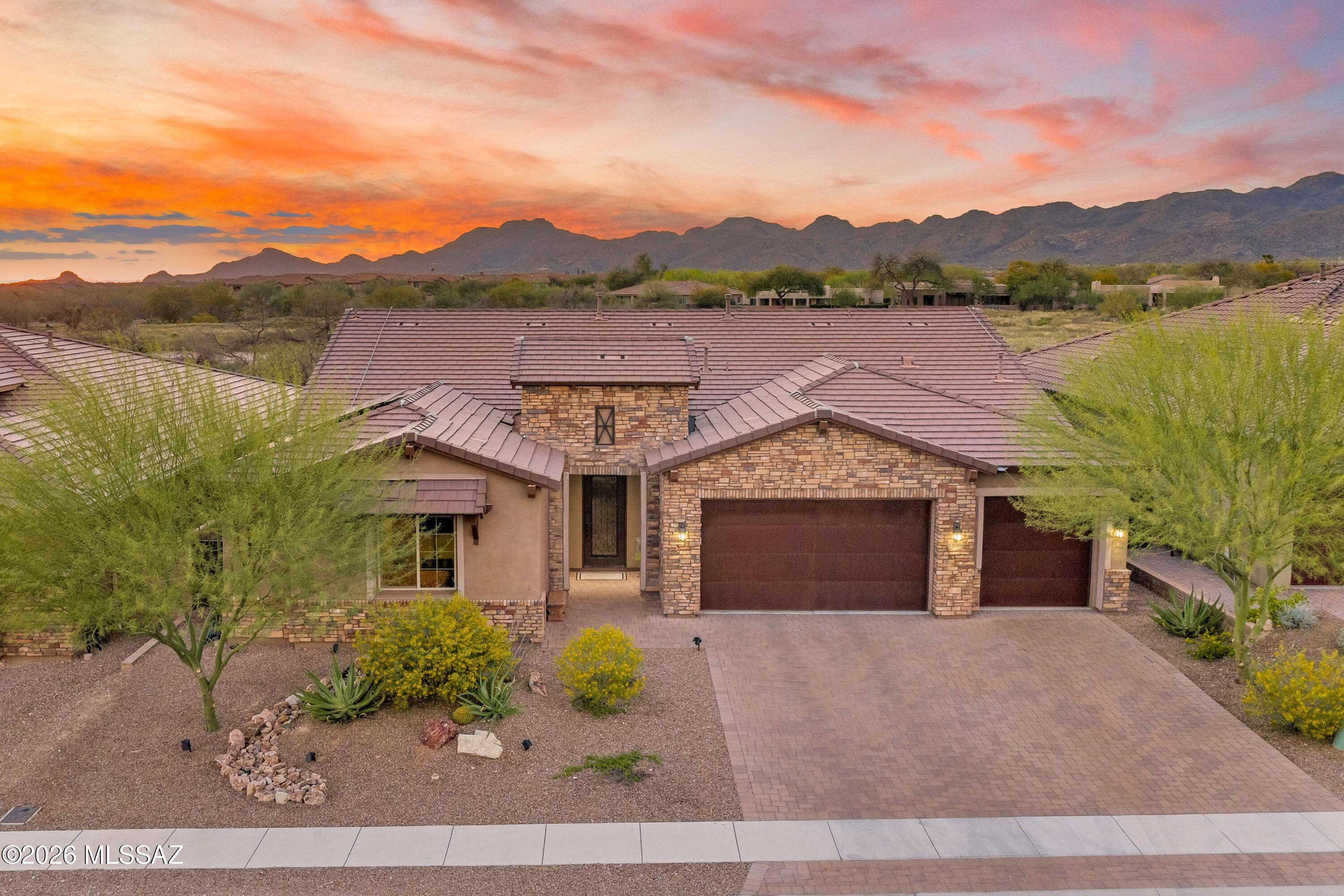 Rancho Vistoso Parcel 10-J Resub SQ20180960001 - Residential