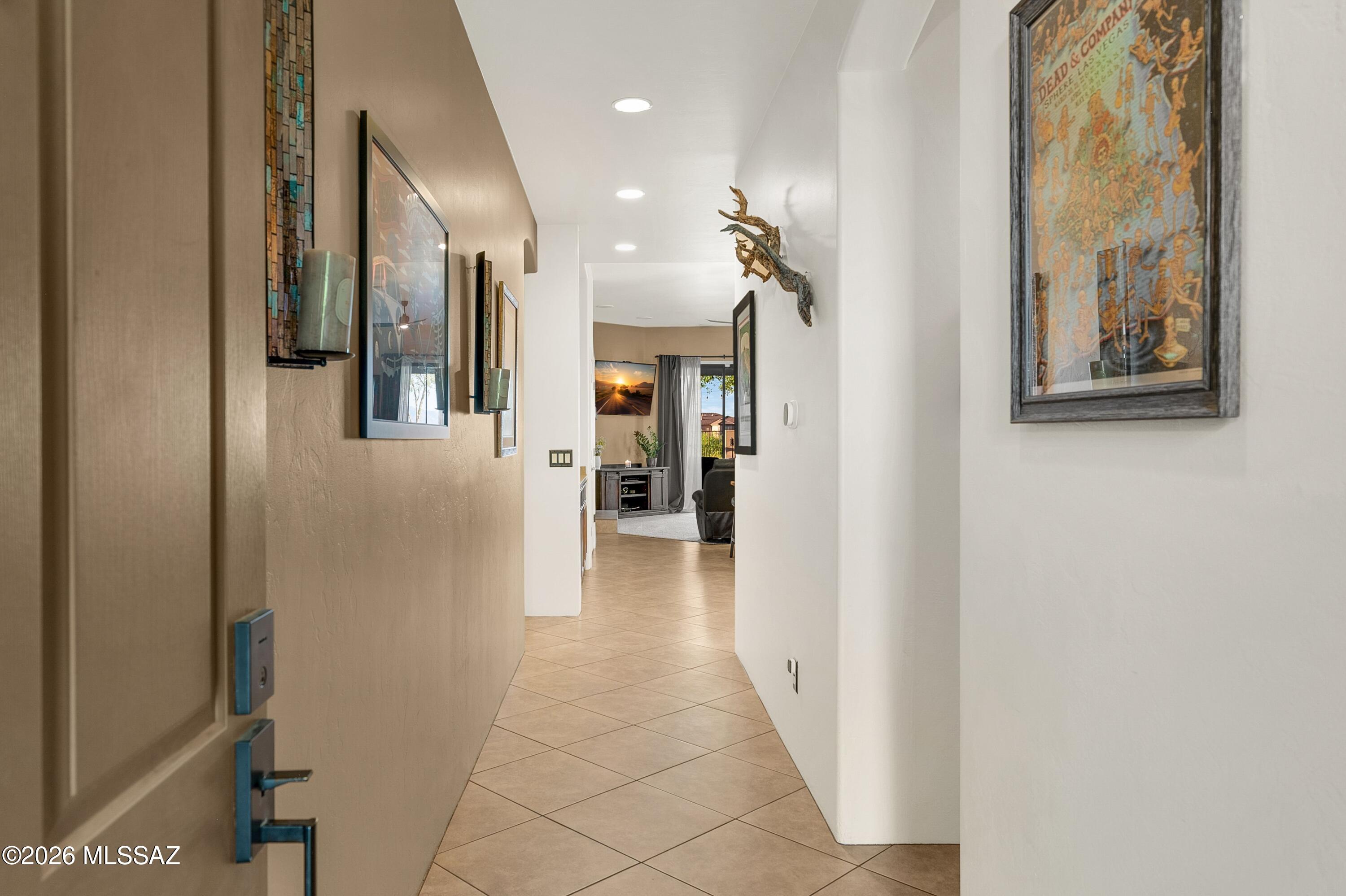 253 E Forrest Feezor Street