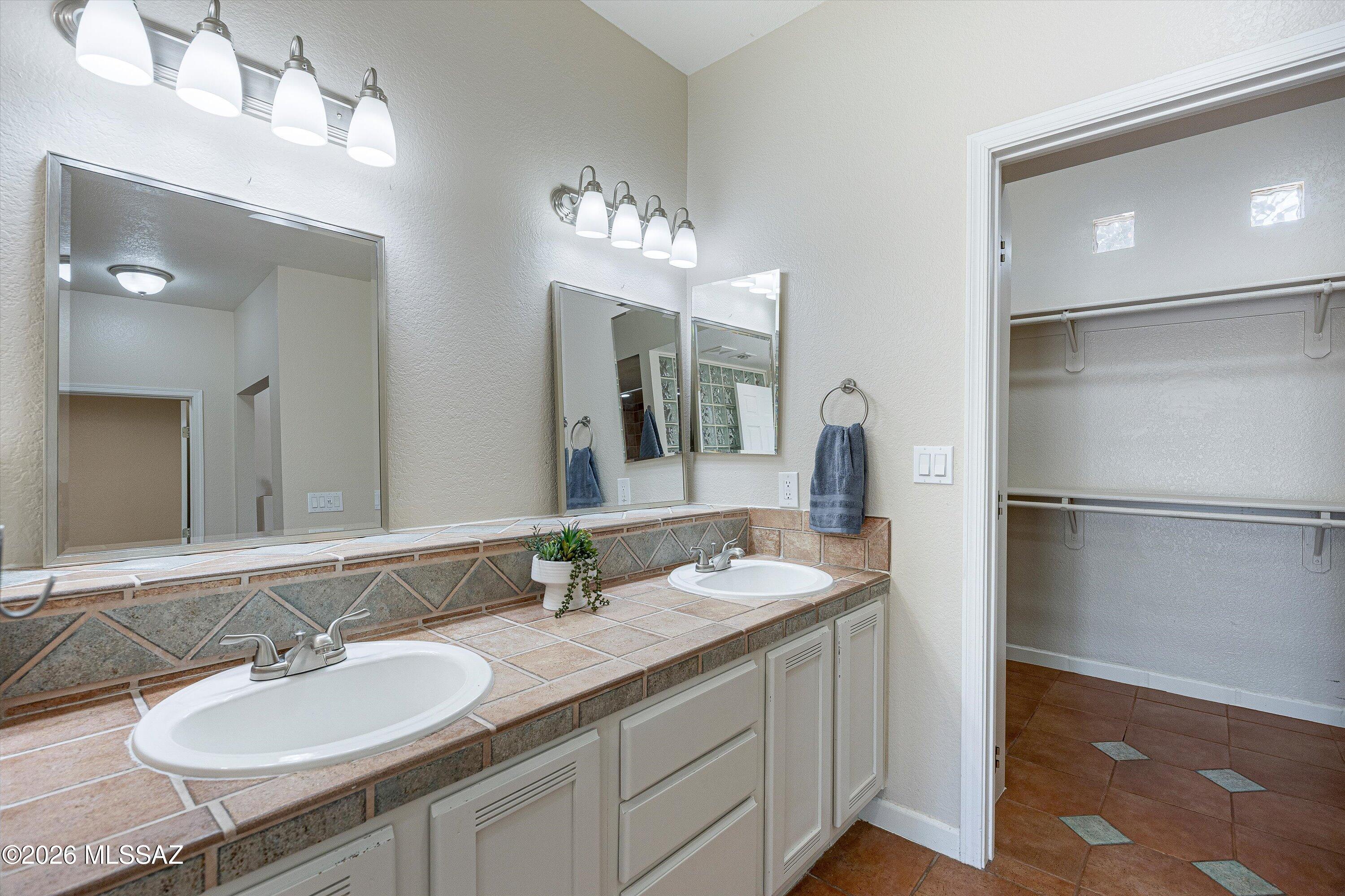 Rancho Buena Vista (30-69) - Residential