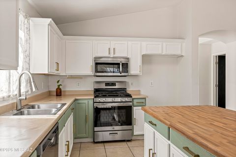 Photo of 2783 E Vuelta Rio Viejo, Tucson, AZ 85706 (MLS # 22607894)