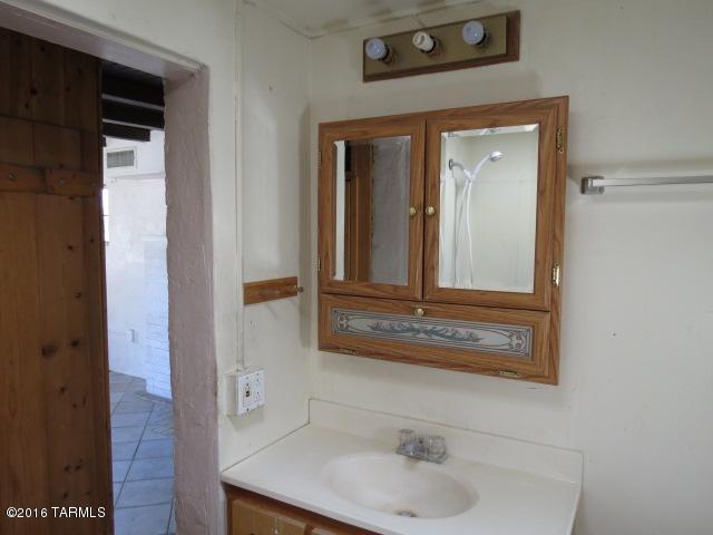 Shamrock Manor (1-121) - Residential