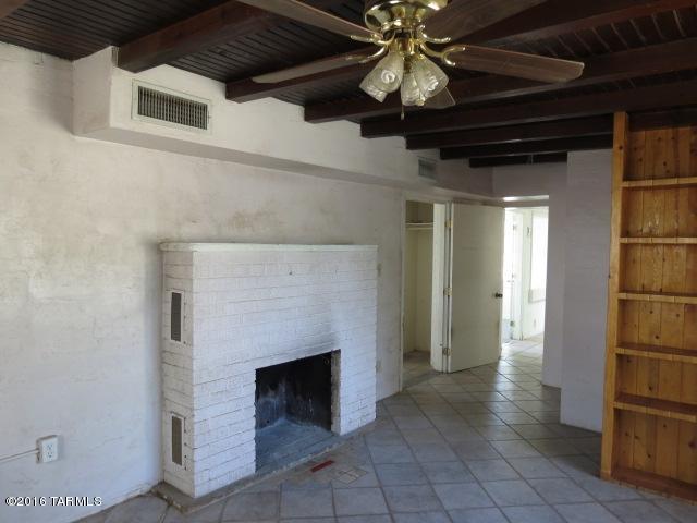 Shamrock Manor (1-121) - Residential