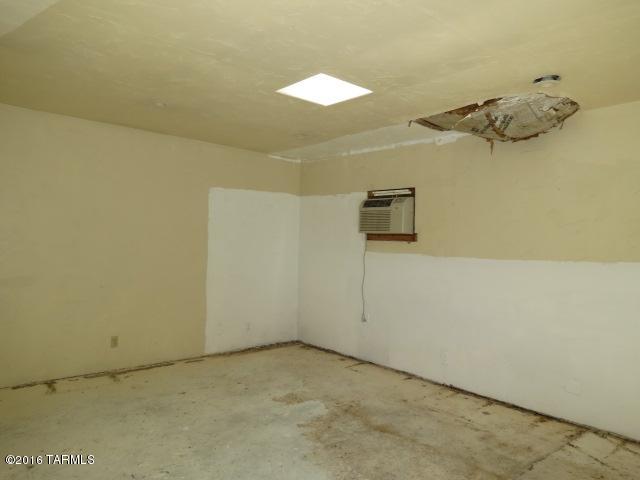 Shamrock Manor (1-121) - Residential