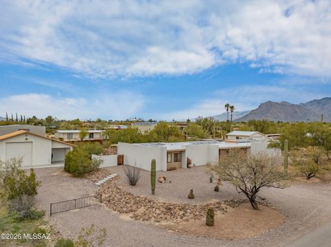 Photo of 2520 W Prato Way, Tucson, AZ 85741 (MLS # 22603576)