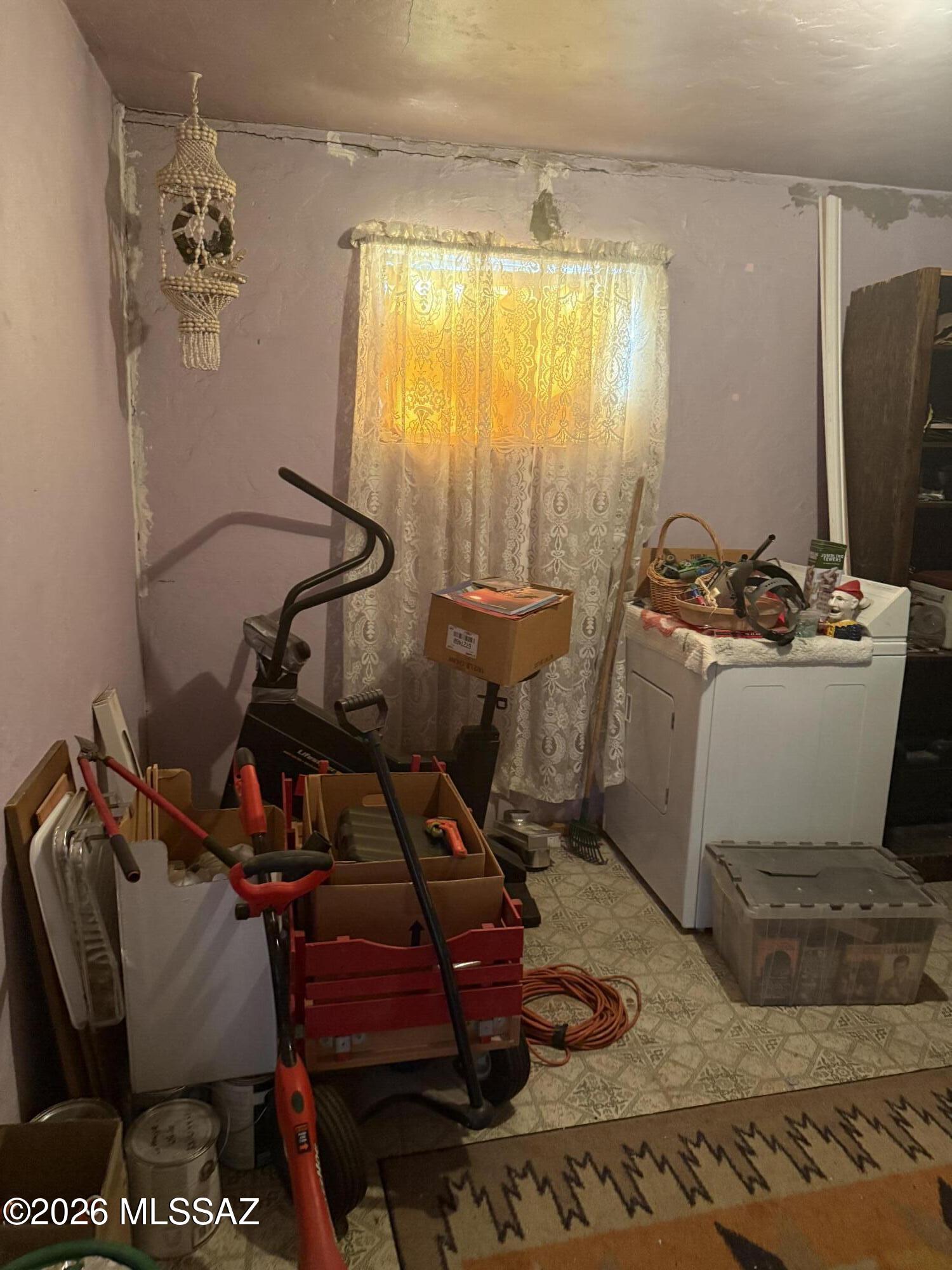 240 E Palmdale Street