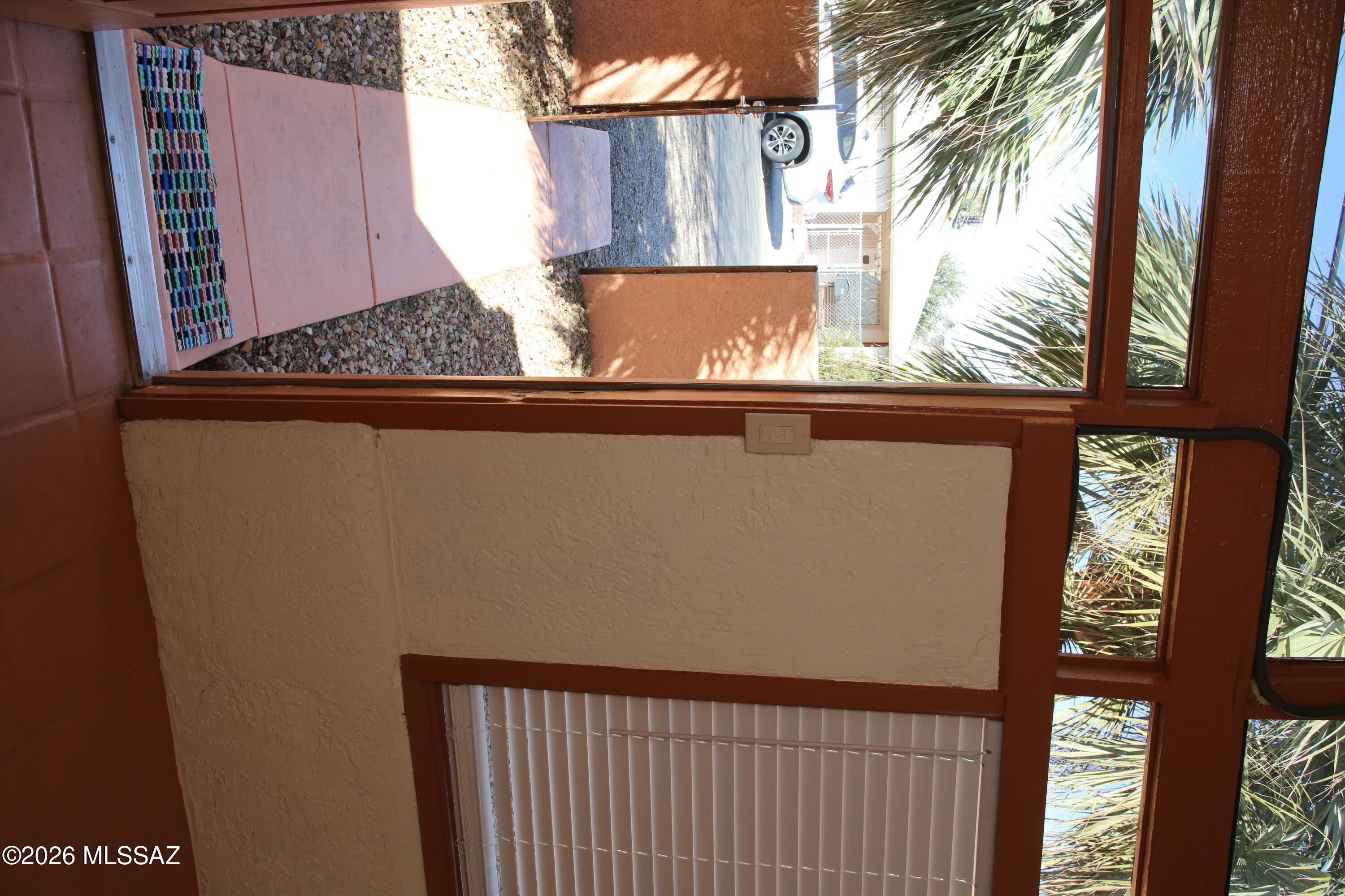 2320 N Camilla Boulevard