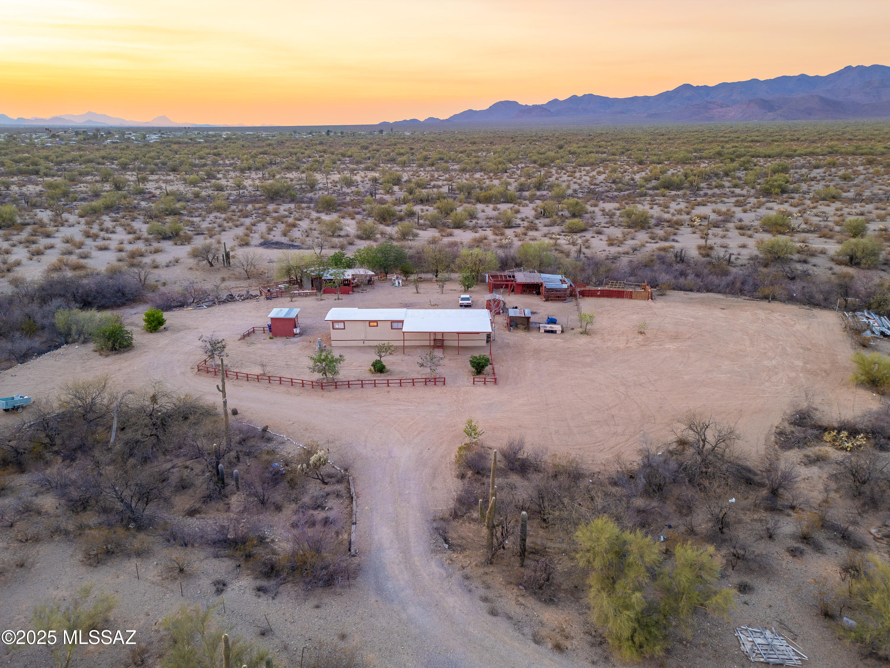 9160 W Lazy Be Place