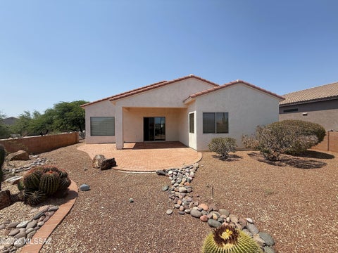 Photo of 2445 S Via Anzavita, Green Valley, AZ 85614 (MLS # 22620388)