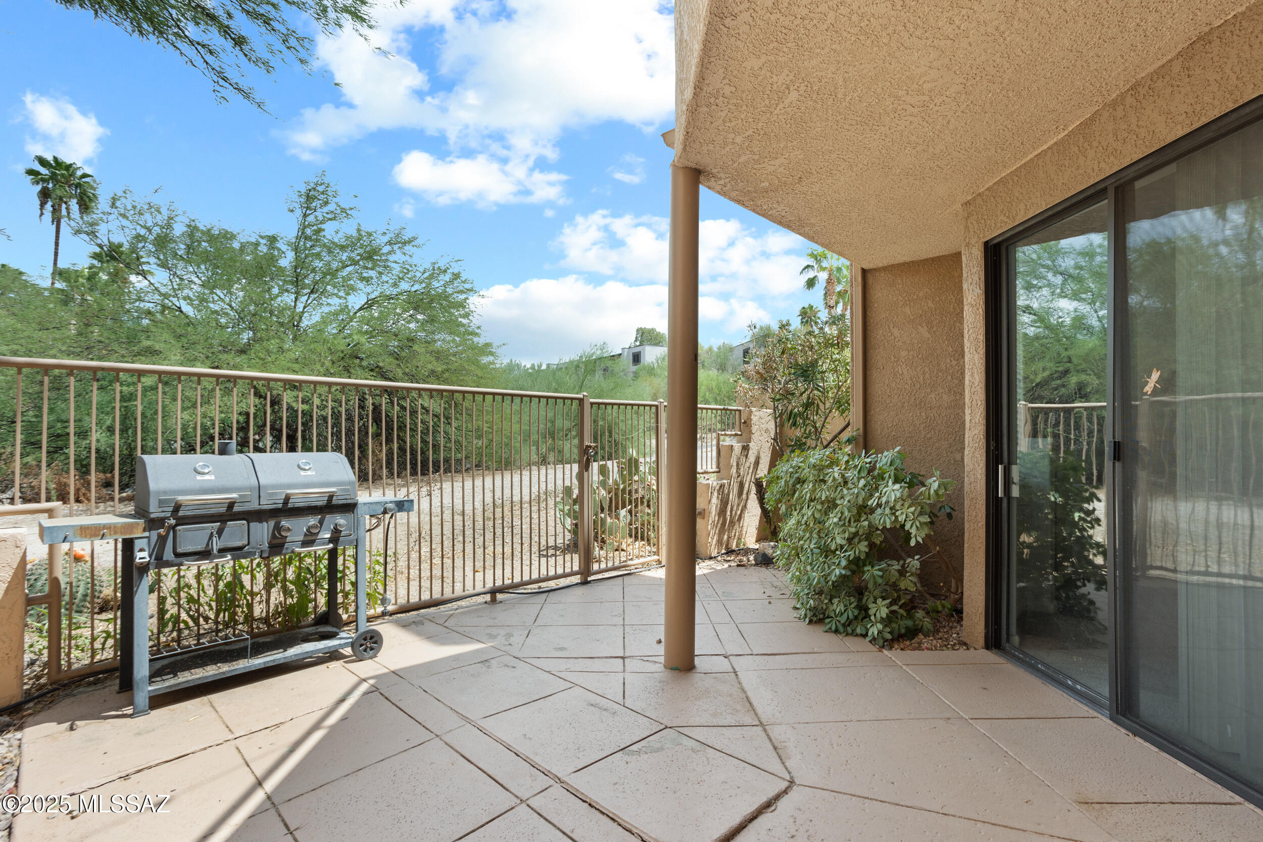 Dakotah Hills Condominium - Residential