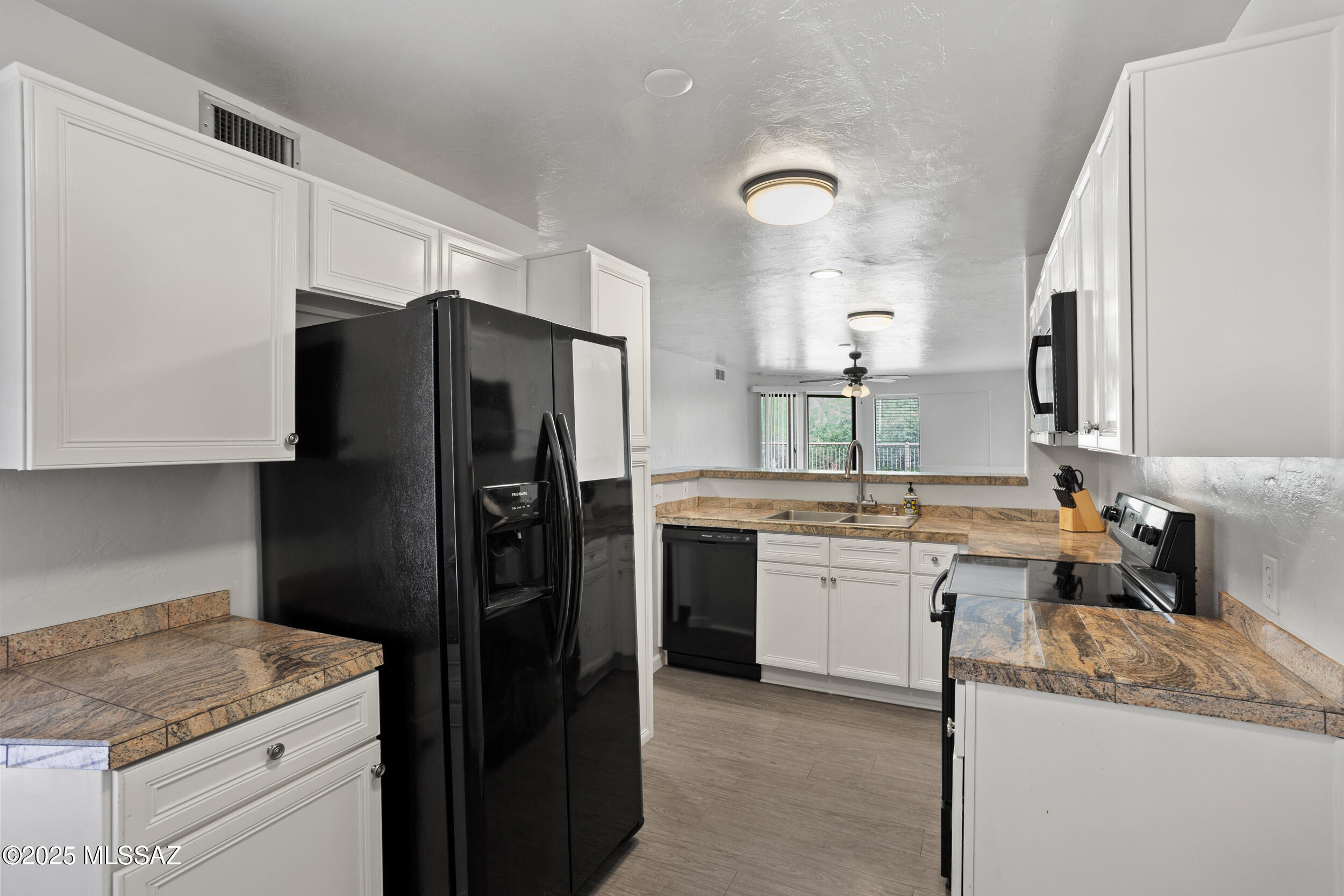 Dakotah Hills Condominium - Residential