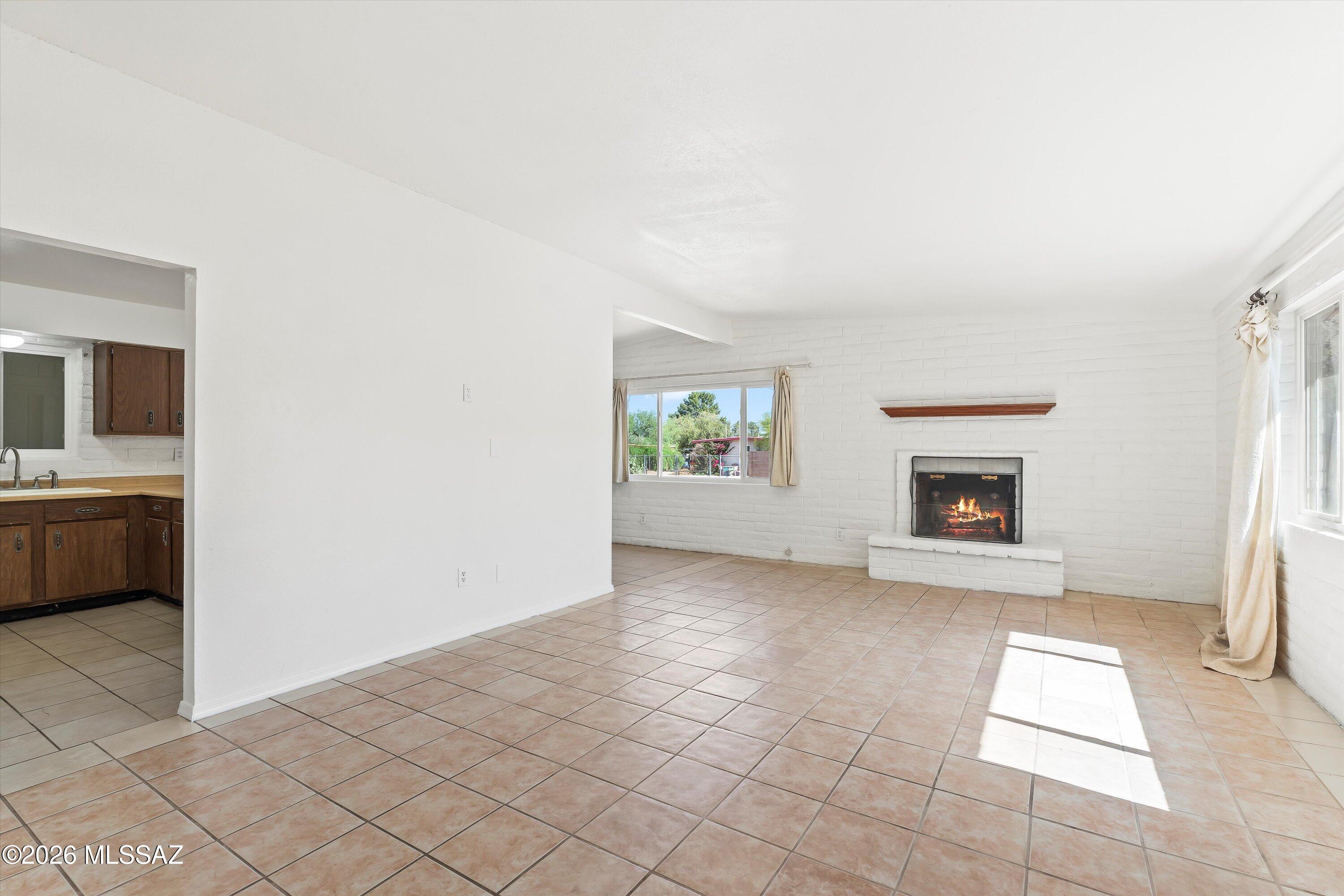 802 E Graybill Drive