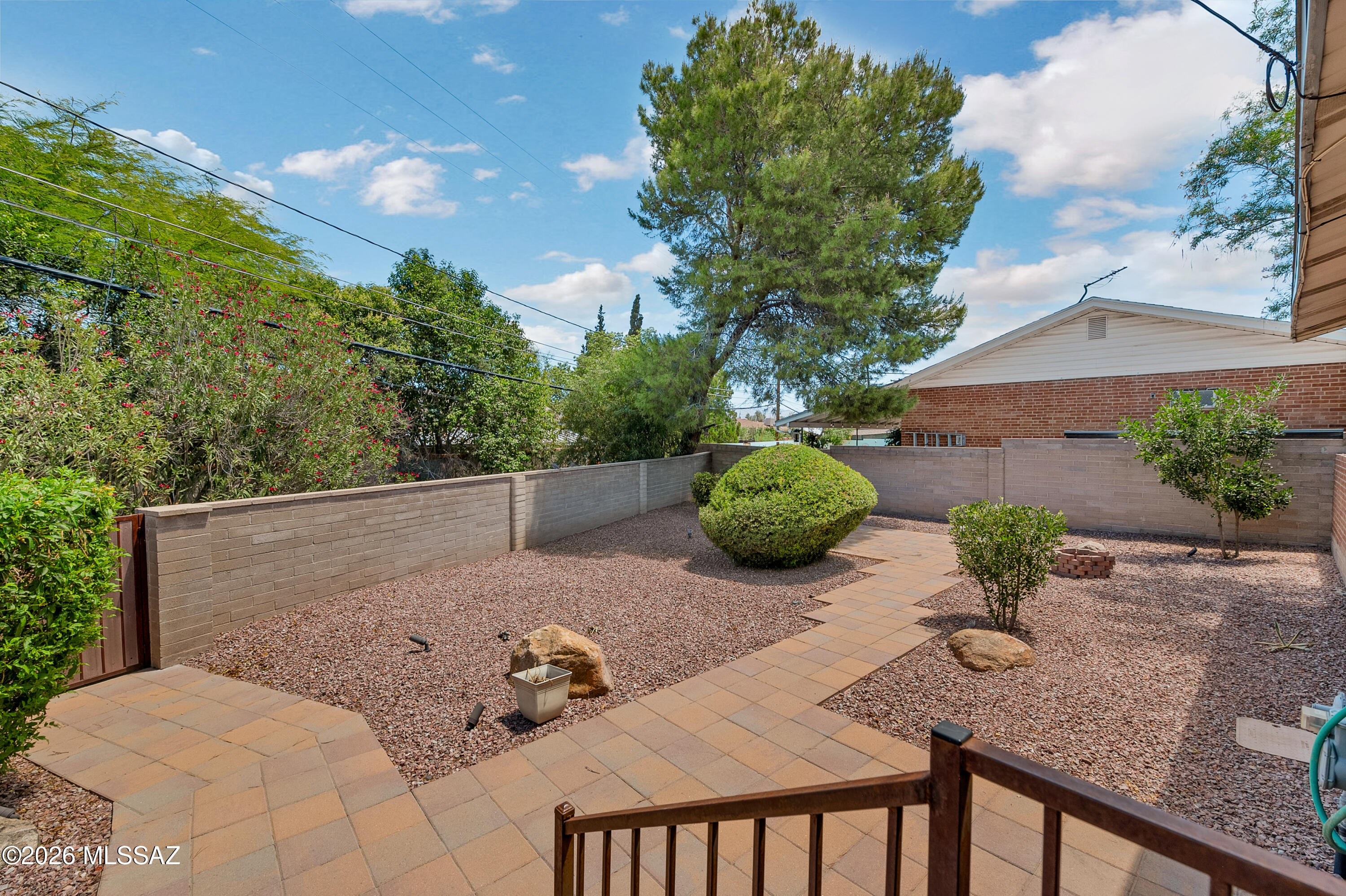 4719 E Scarlett Street
