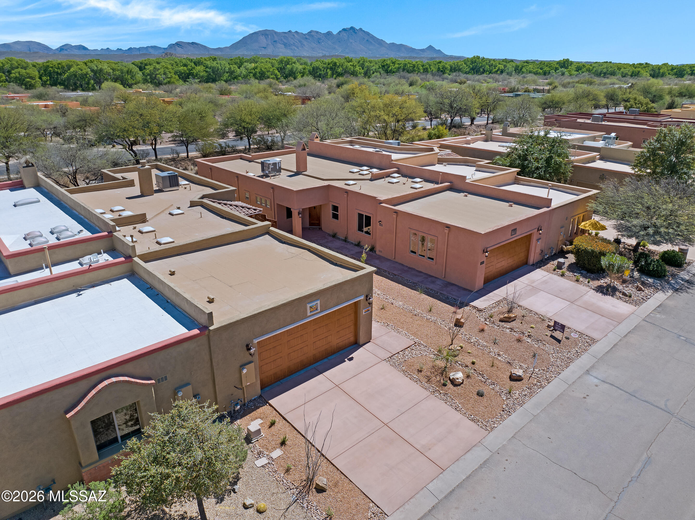 Barrio Sentinel Hill - Residential