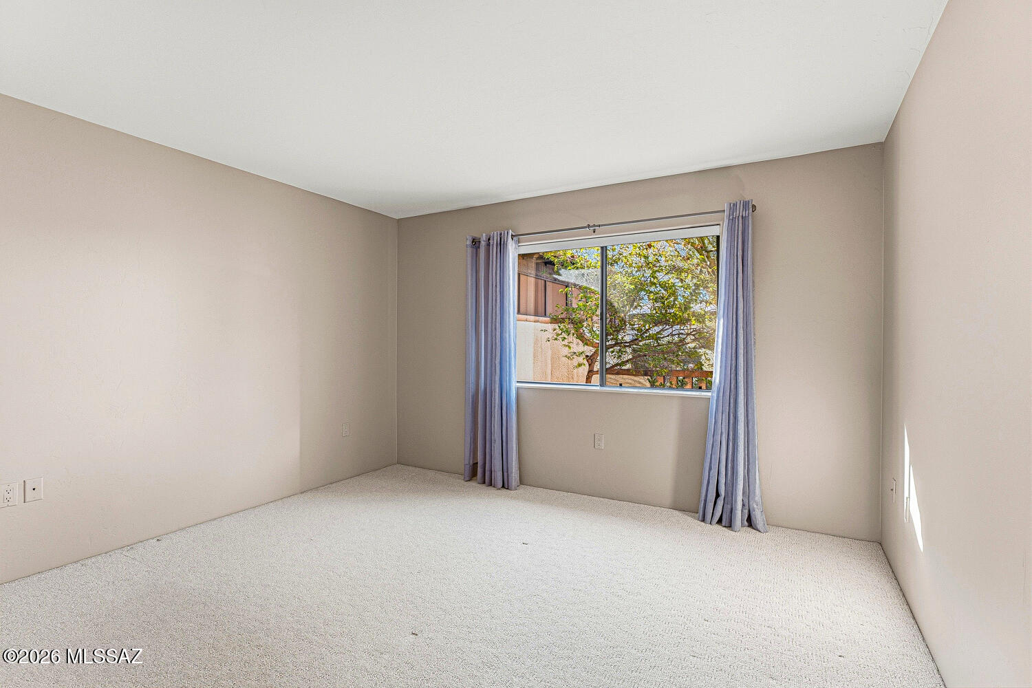 Green Valley Townhouses 4 - Residential
