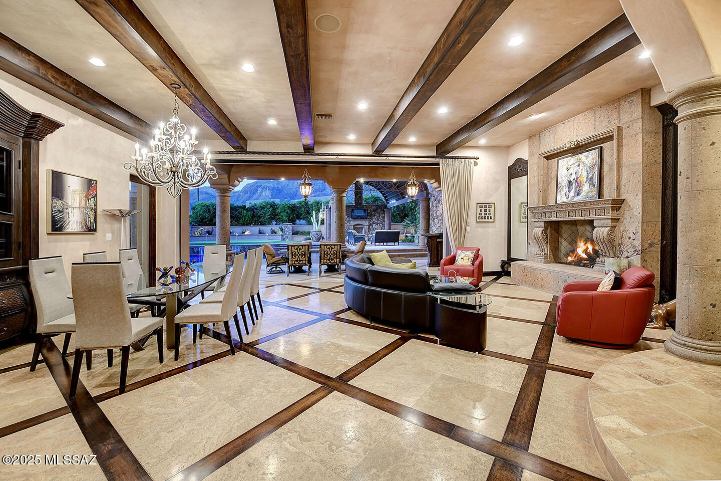 6015 N Camino Preciado