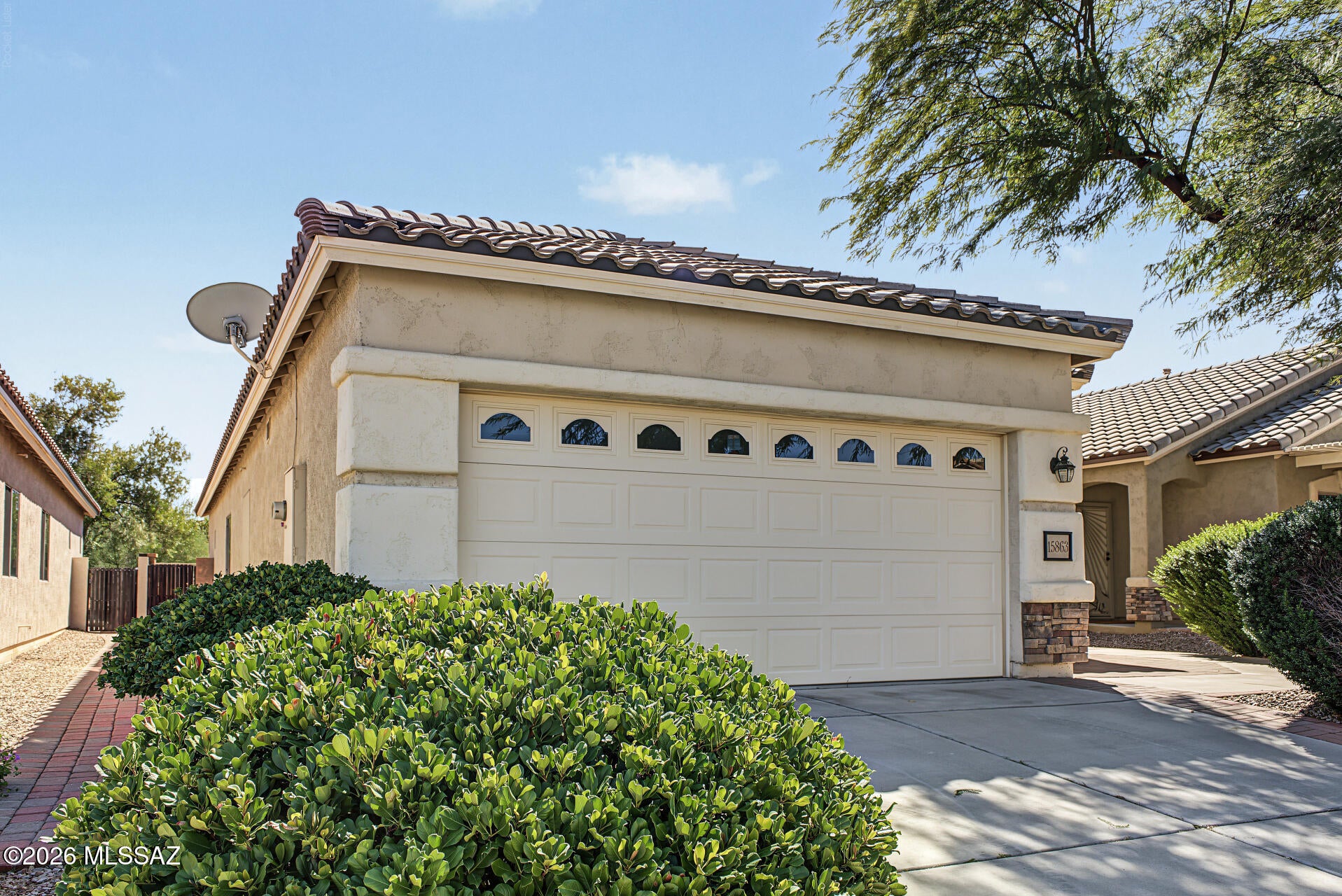 15863 S Via Cayetano