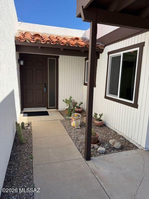 382 N Calle Del Chancero