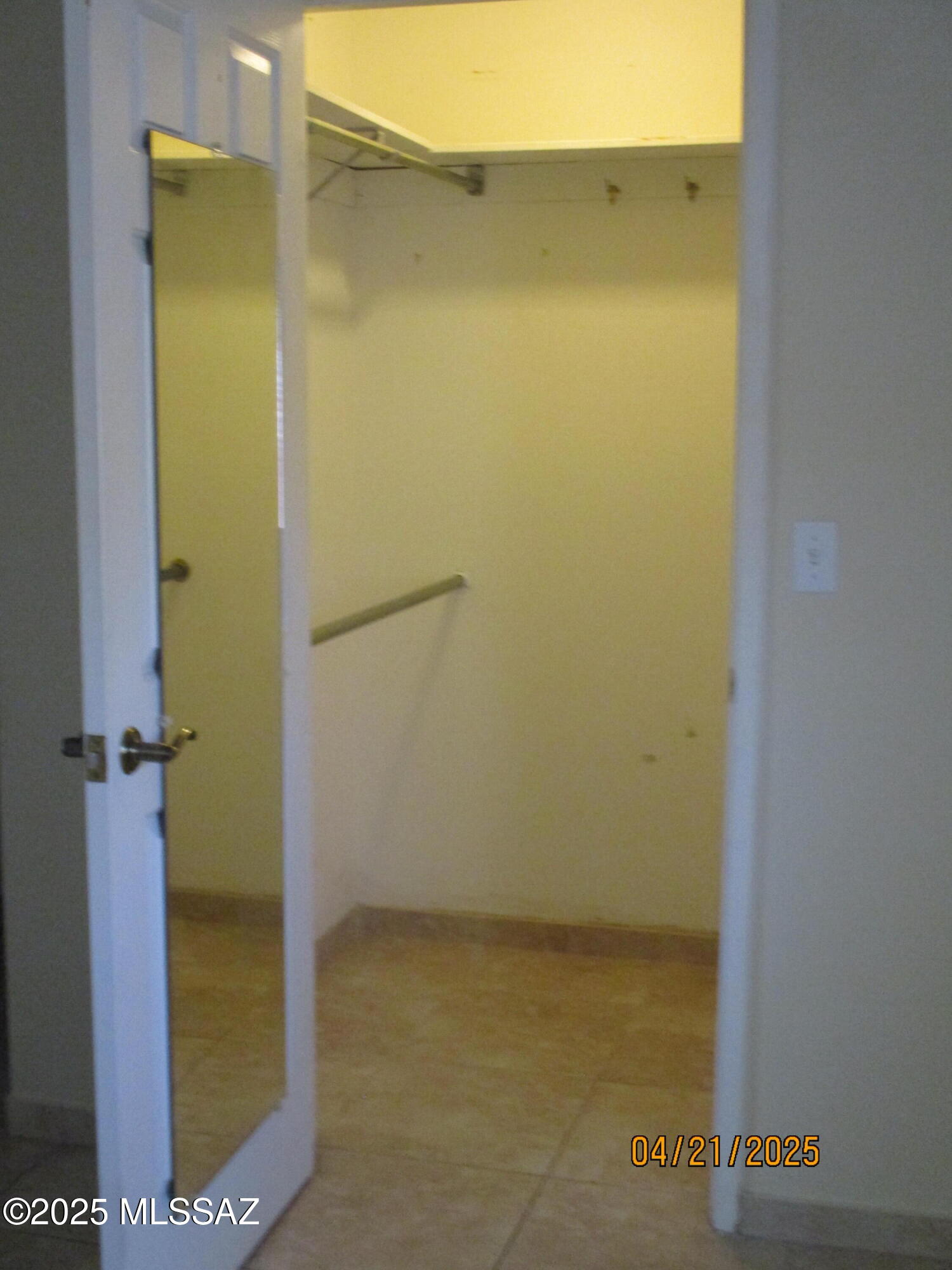 Amended Eastern Heights Village (1-33) - Residential Lease